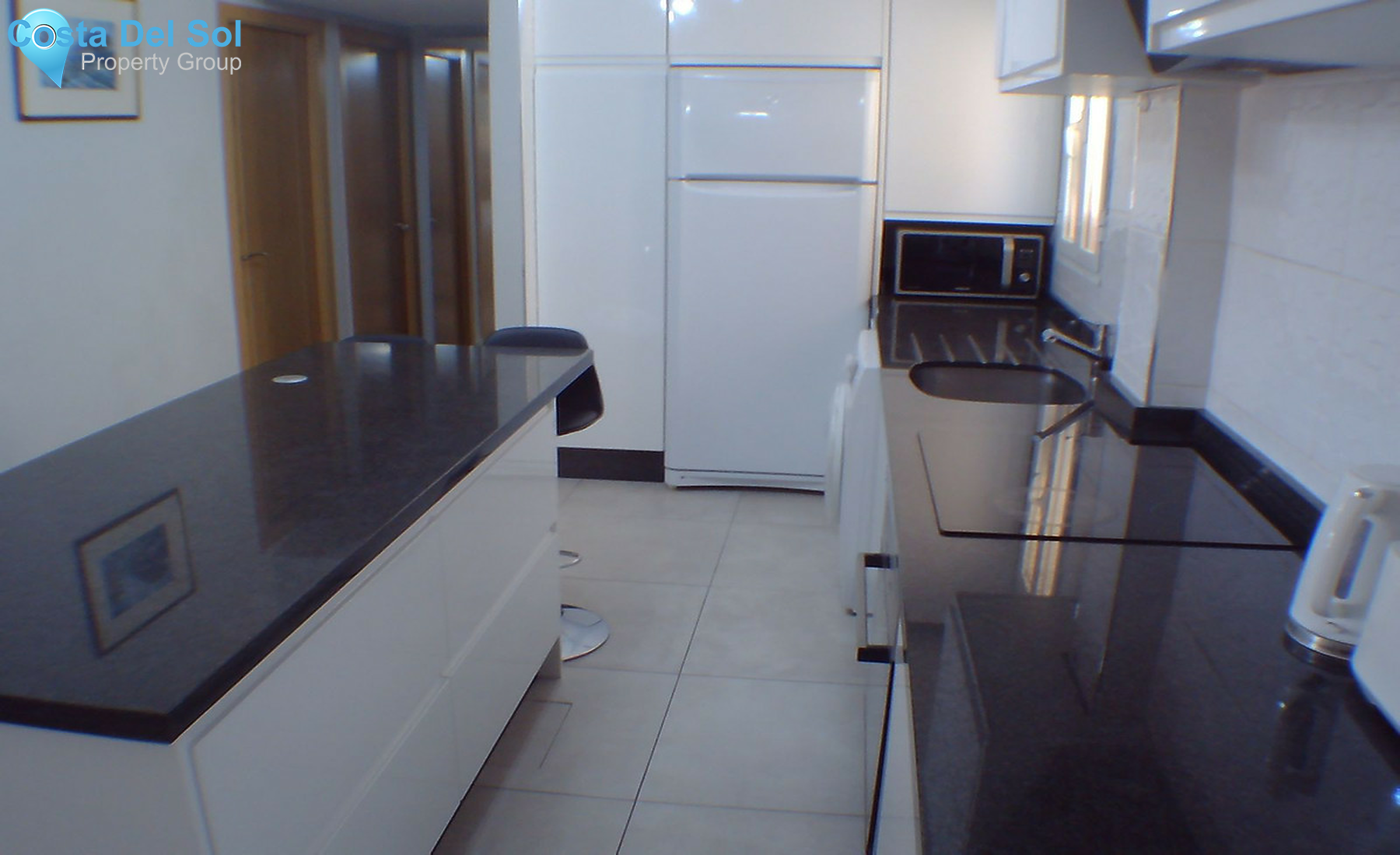 Middle Floor Apartment in Benalmadena Costa-1414460