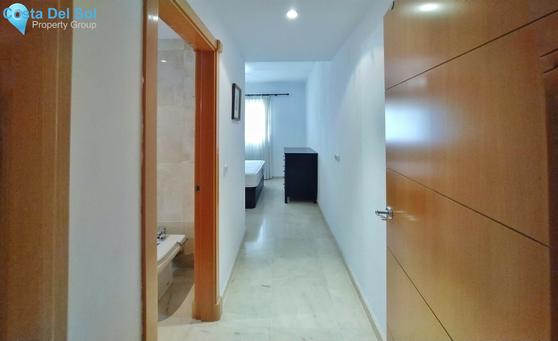 Middle Floor Apartment in Benalmadena Costa-1439817