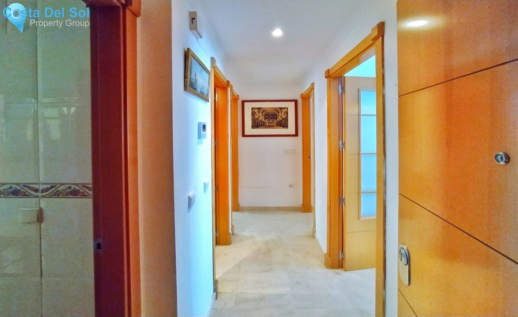Middle Floor Apartment in Benalmadena Costa-1439810