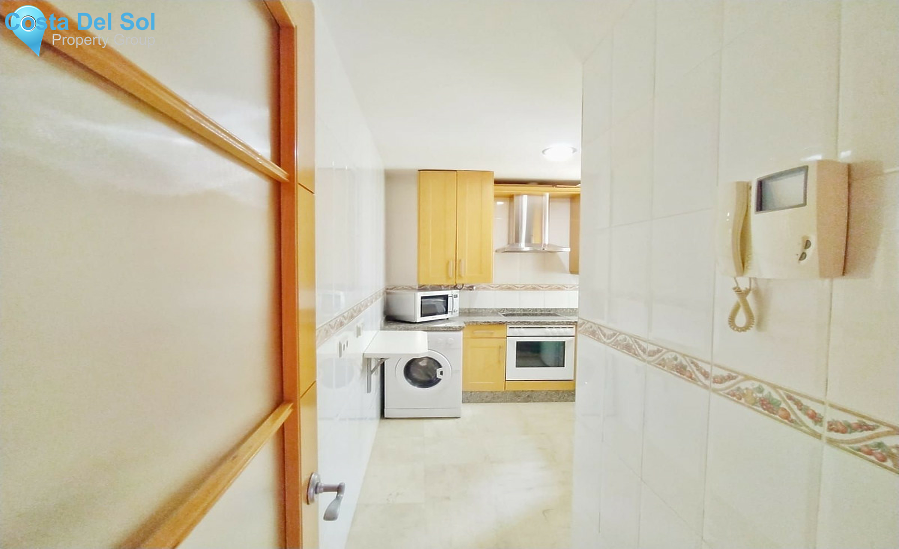 Middle Floor Apartment in Benalmadena Costa-1439811