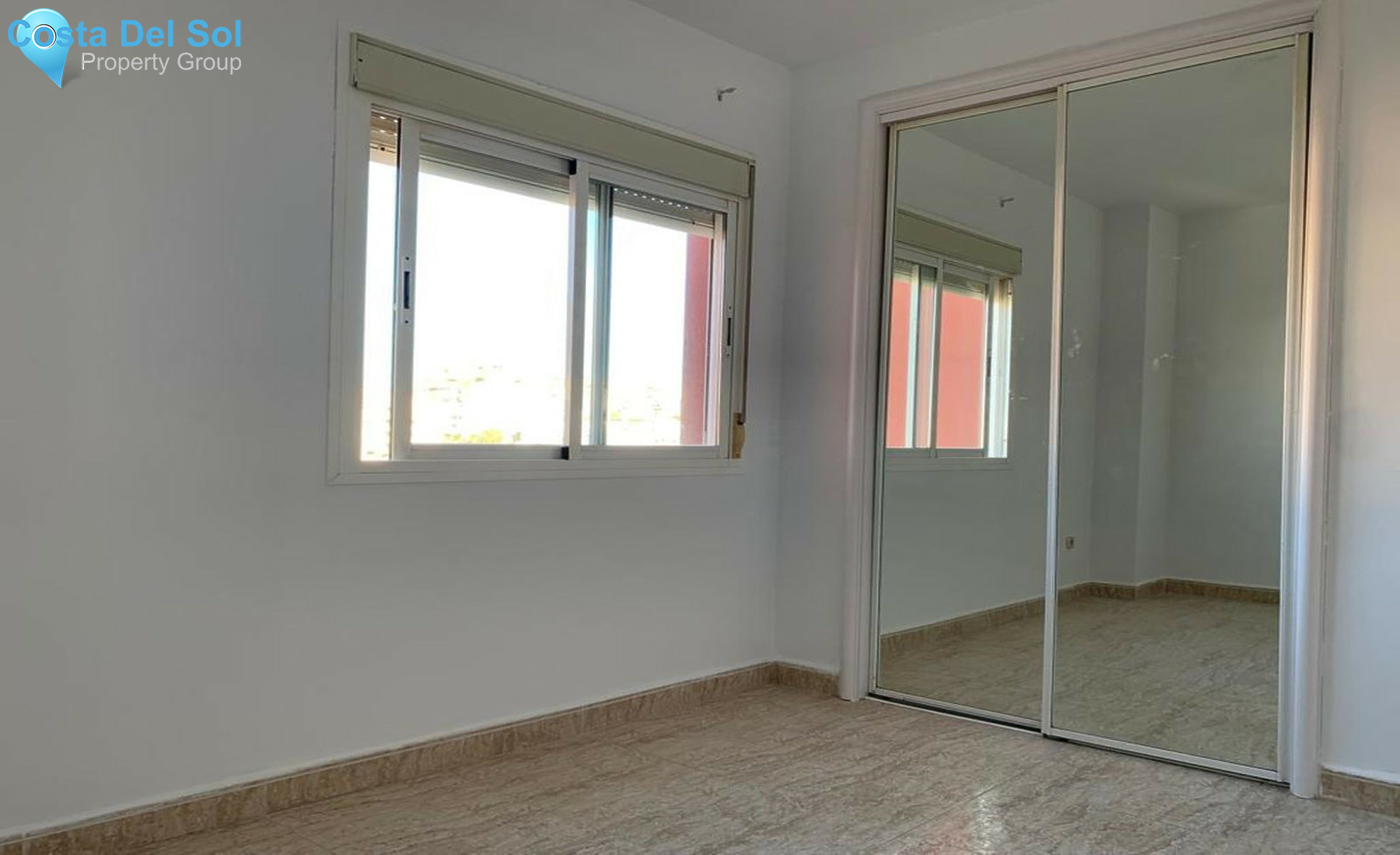 Middle Floor Apartment in Benalmadena Costa-695136