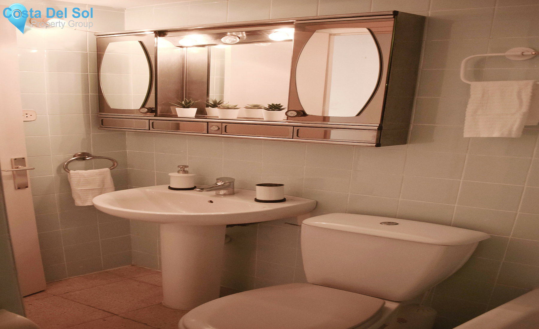 Middle Floor Apartment in Benalmadena Costa-1491361