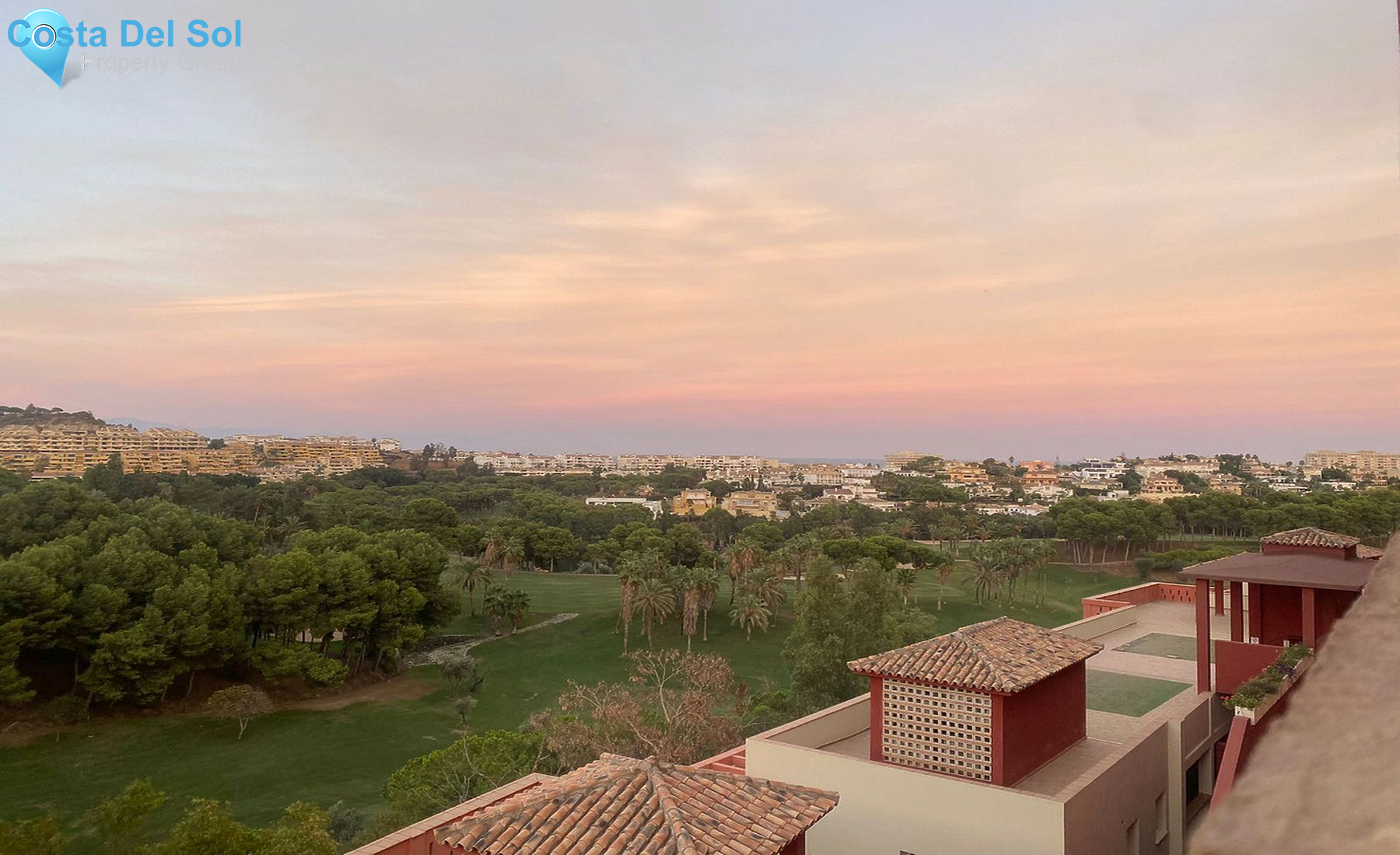 Middle Floor Apartment in Benalmadena Costa-1501602