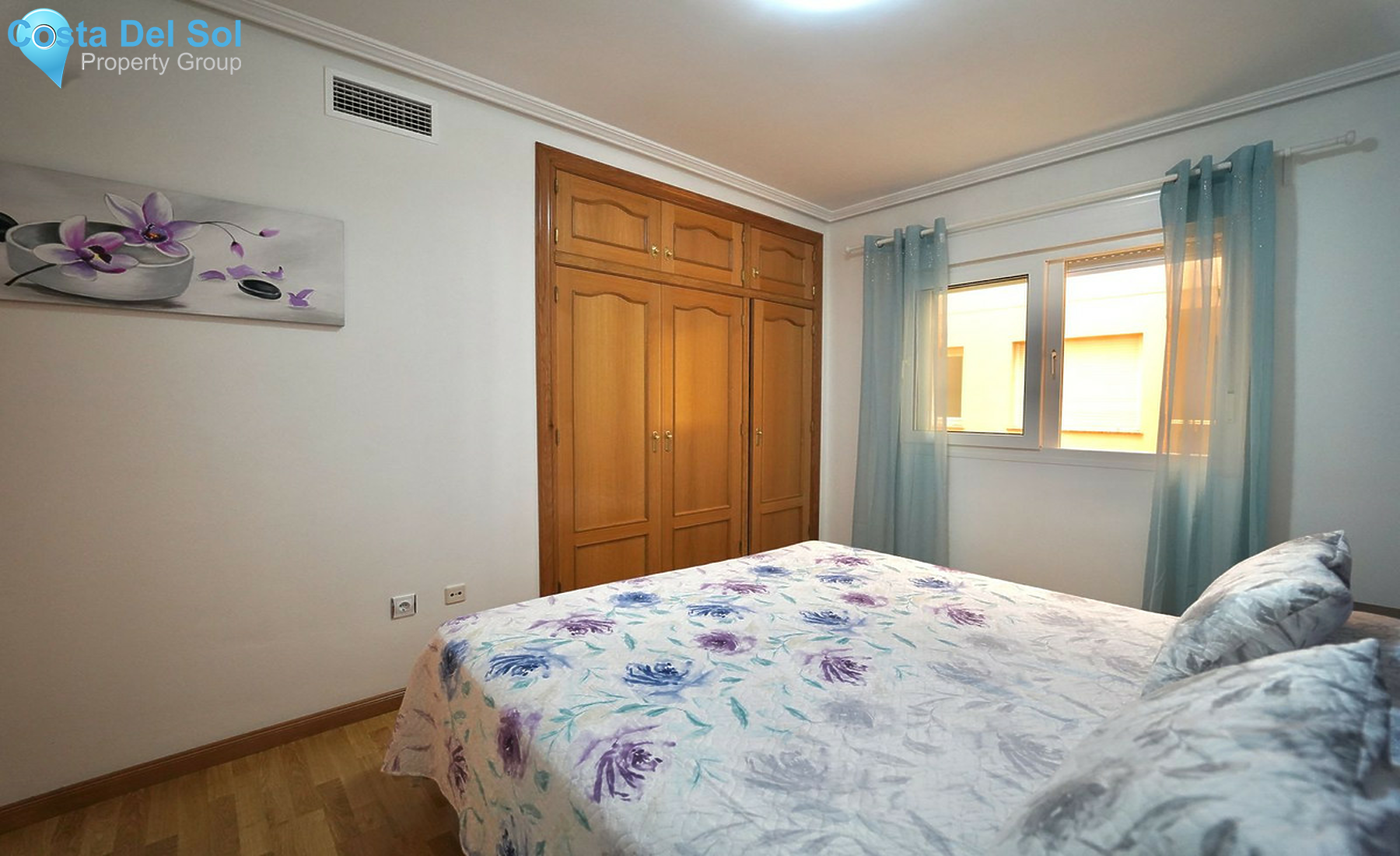 Middle Floor Apartment in Benalmadena Costa-1506791