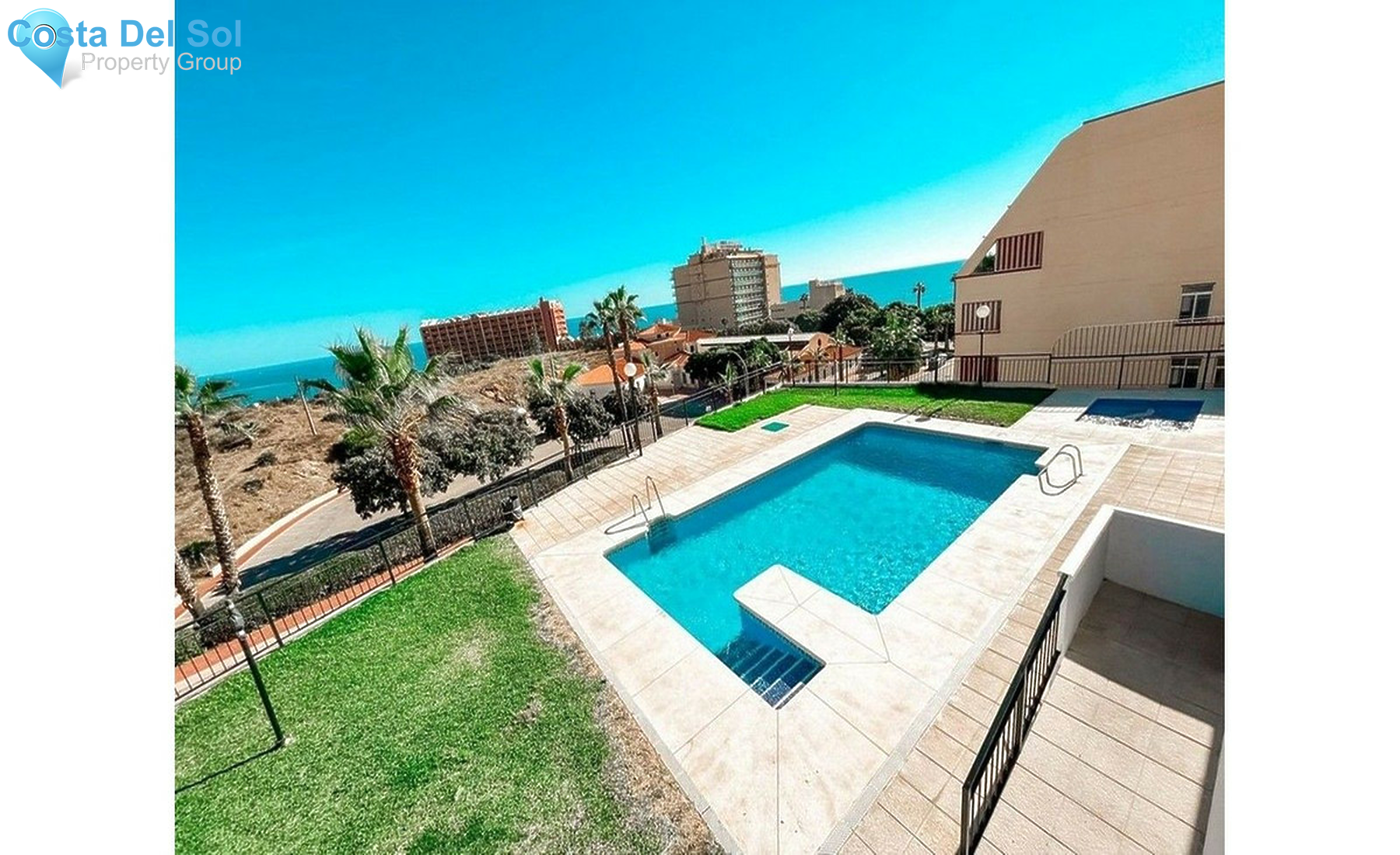 Middle Floor Apartment in Benalmadena Costa-1522203