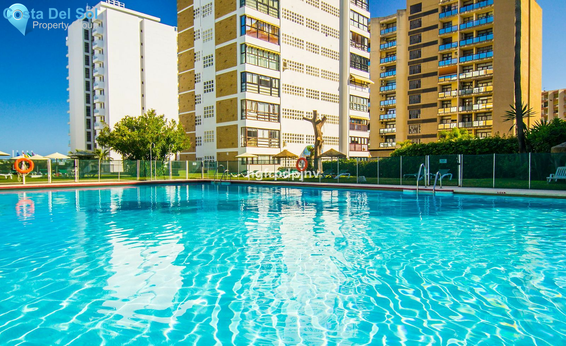 Middle Floor Apartment in Benalmadena Costa-1142798