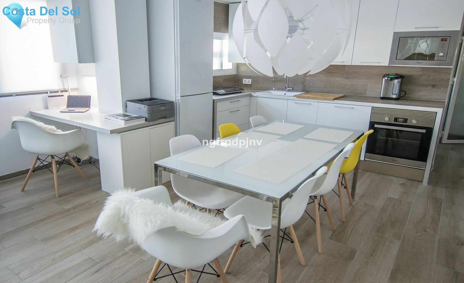 Middle Floor Apartment in Benalmadena Costa-1142782