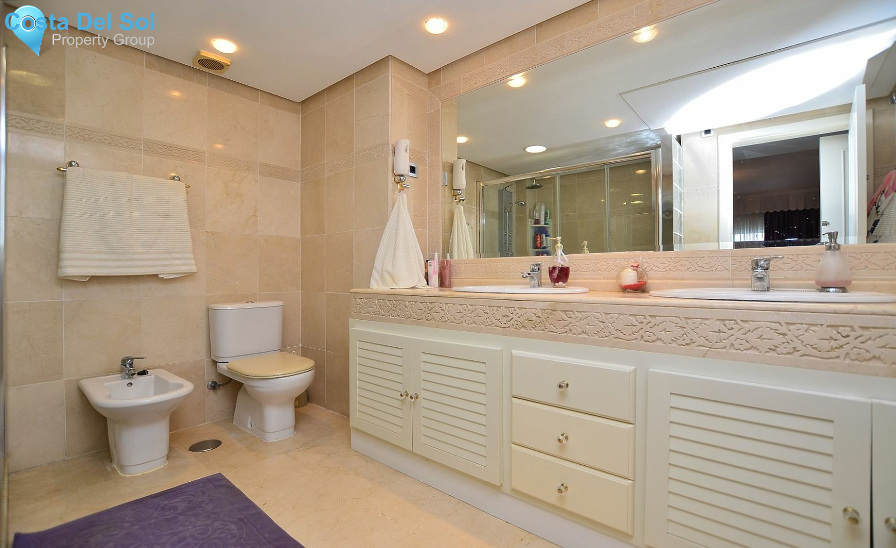 Middle Floor Apartment in Benalmadena Costa-1143907