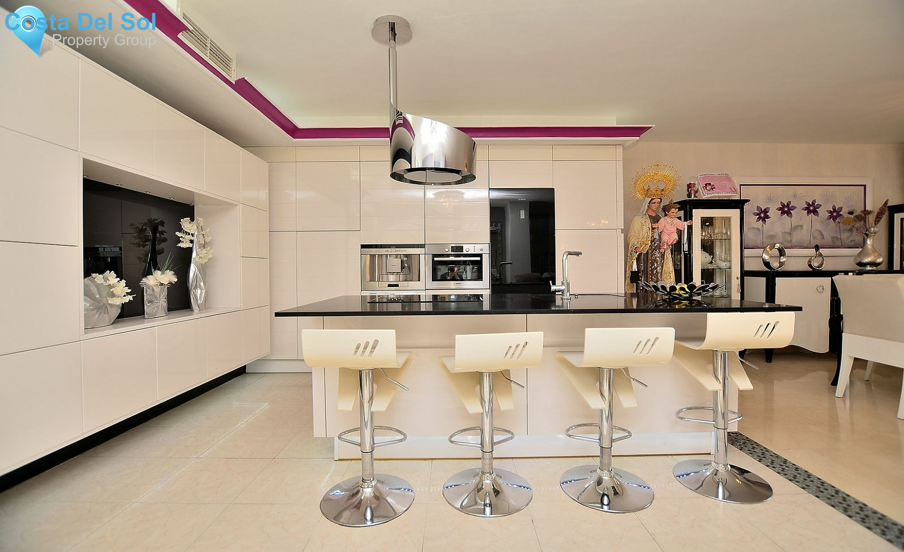 Middle Floor Apartment in Benalmadena Costa-1143914