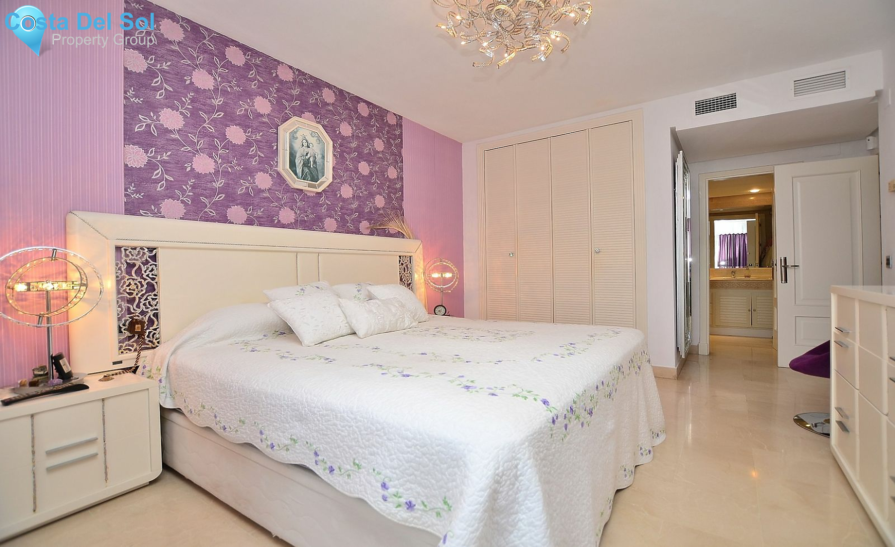 Middle Floor Apartment in Benalmadena Costa-1143903