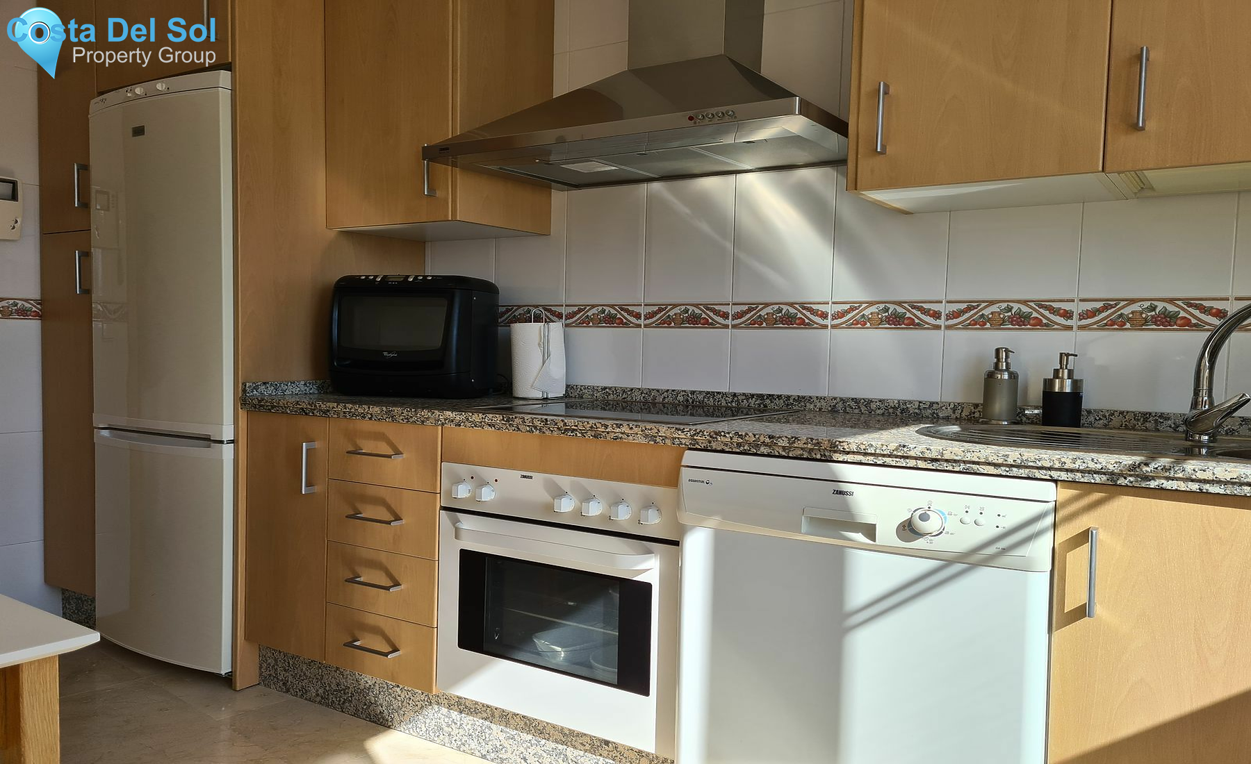 Middle Floor Apartment in Benalmadena Costa-1155428