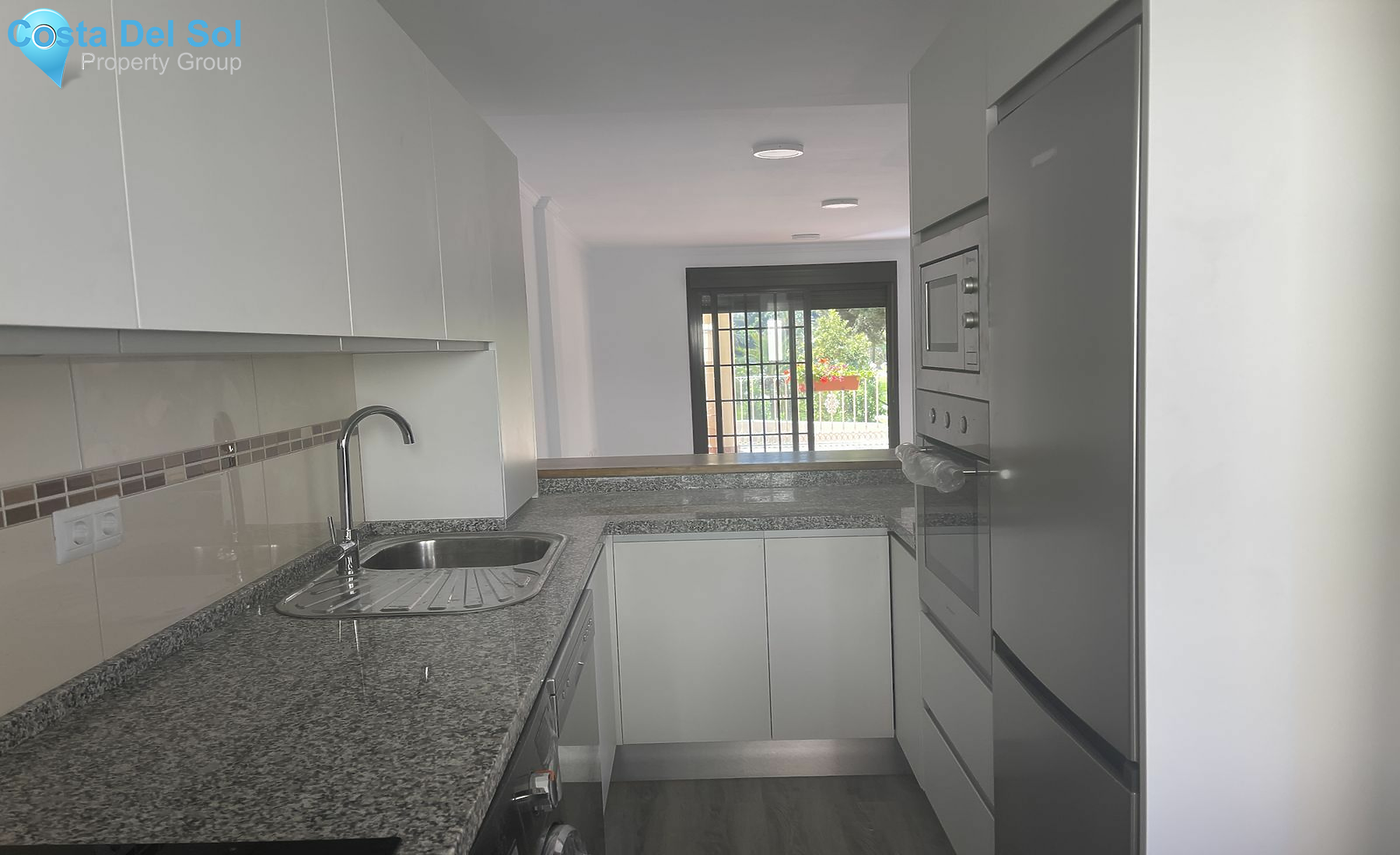 Middle Floor Apartment in Benalmadena Costa-1177795