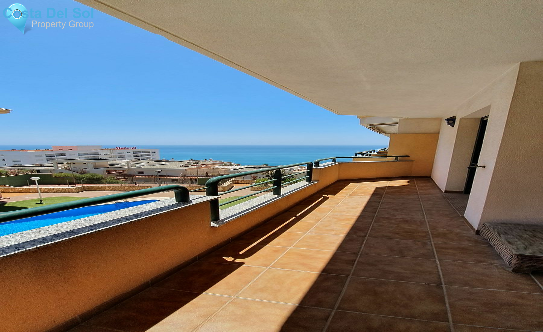 Middle Floor Apartment in Benalmadena Costa-1389350