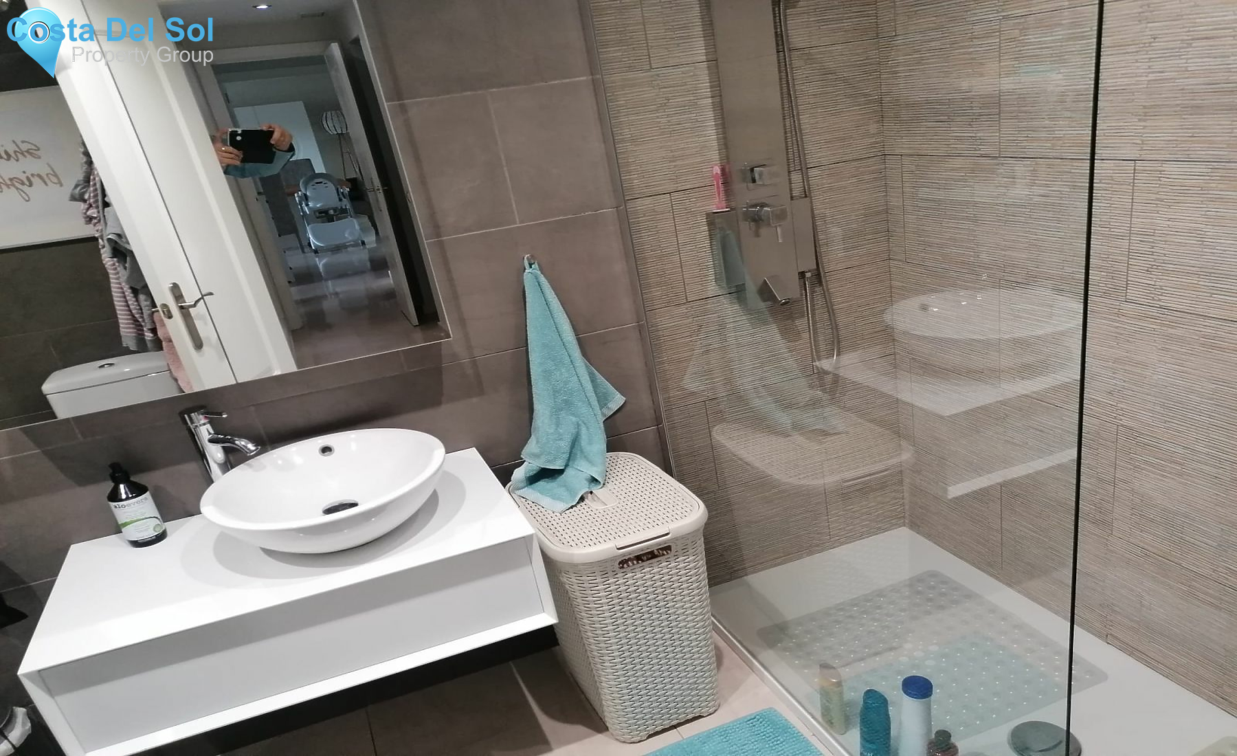 Middle Floor Apartment in Benalmadena Costa-1397132