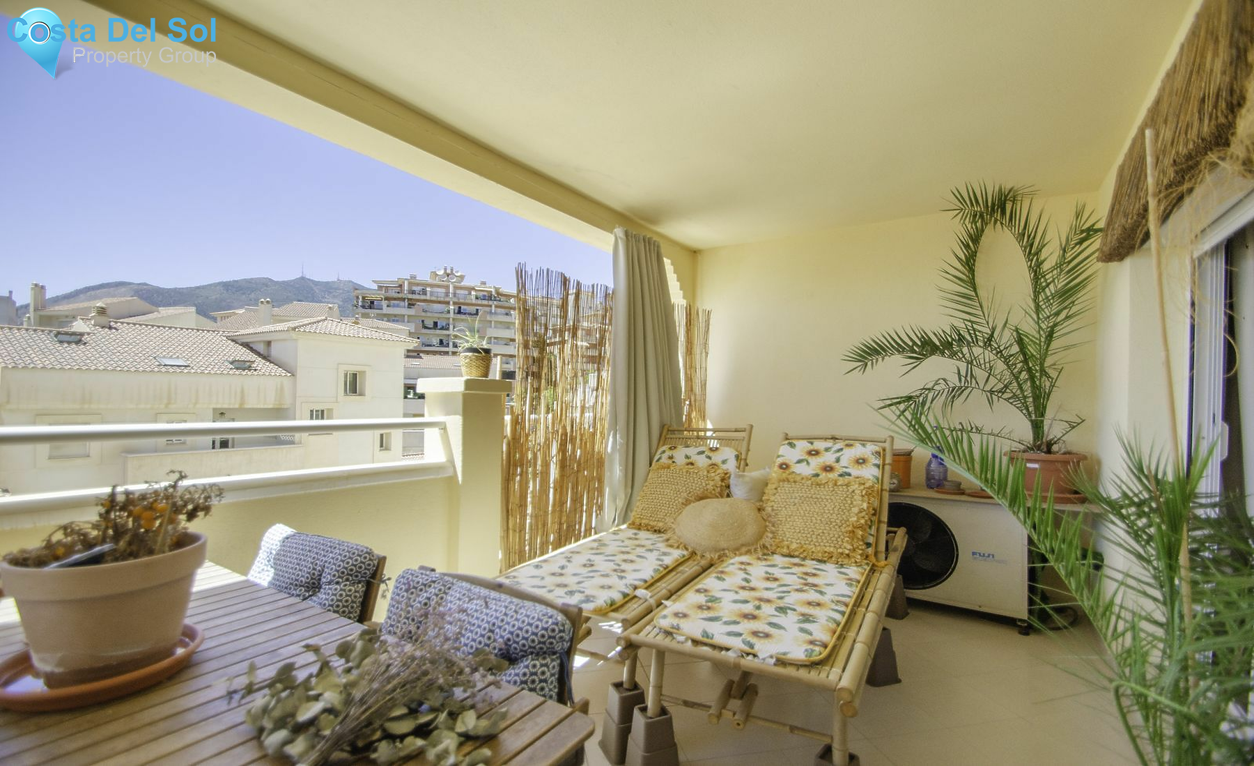 Middle Floor Apartment in Benalmadena Costa-1426822