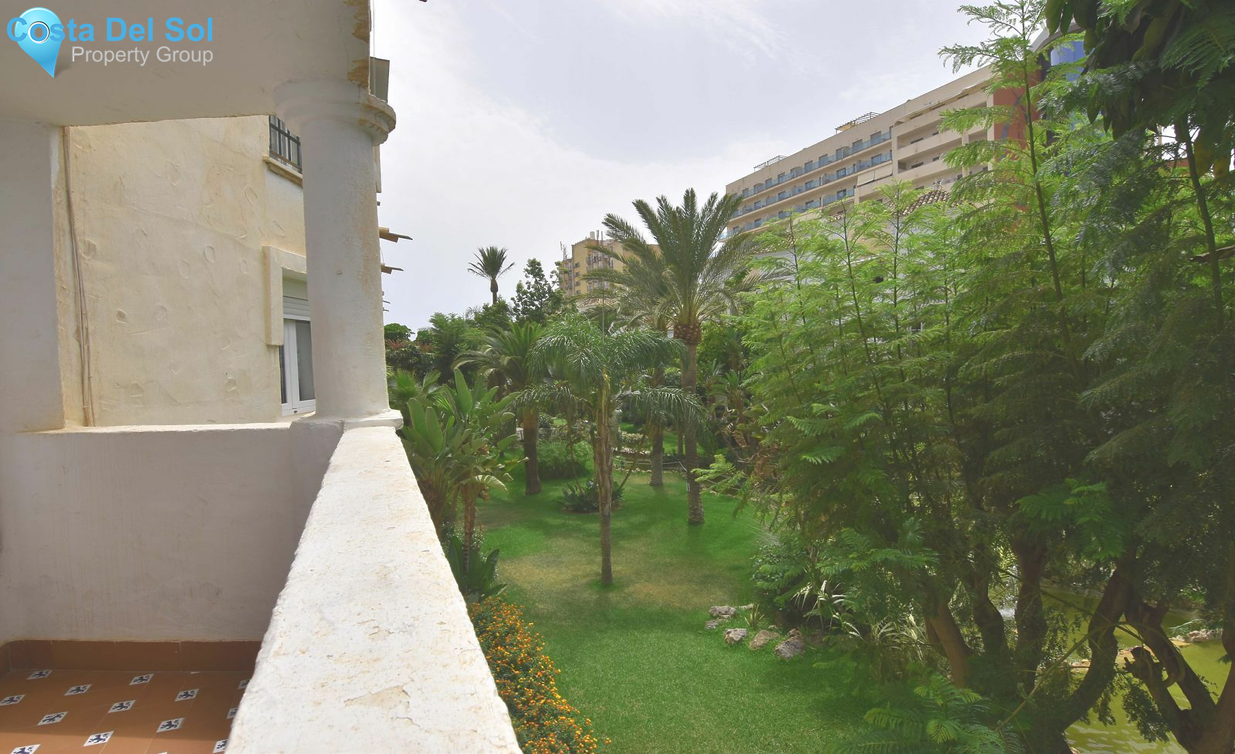 Middle Floor Apartment in Benalmadena Costa-1465584