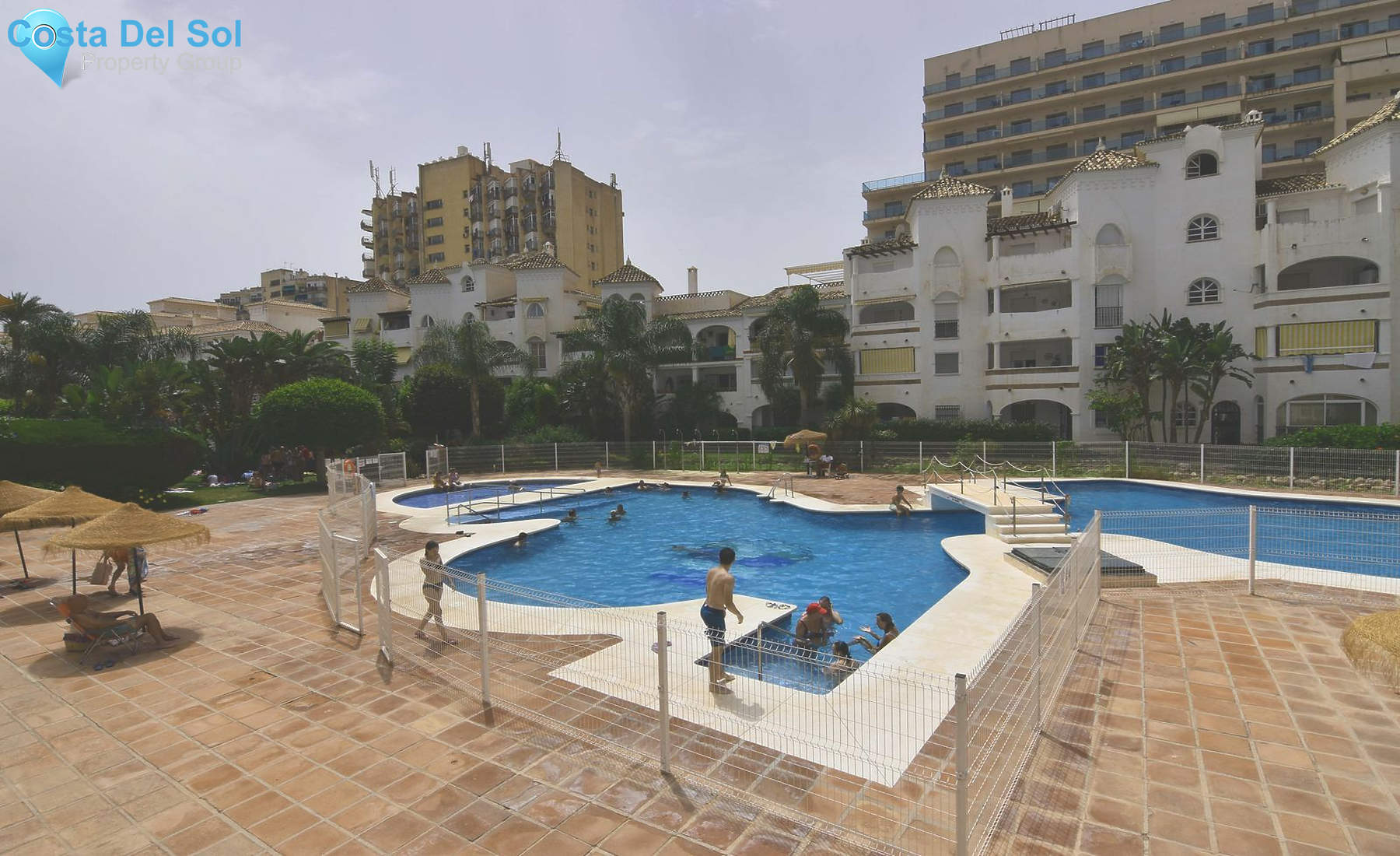 Middle Floor Apartment in Benalmadena Costa-1465586