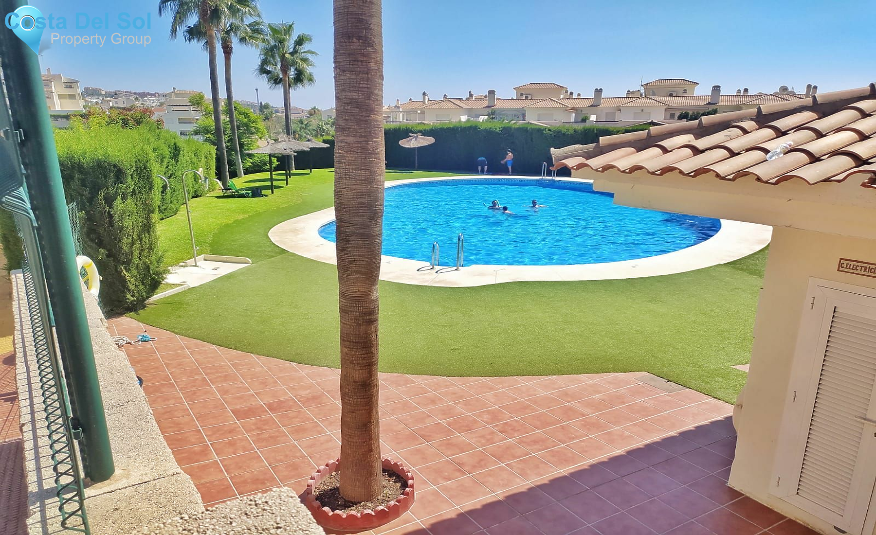 Middle Floor Apartment in Benalmadena Costa-1470246