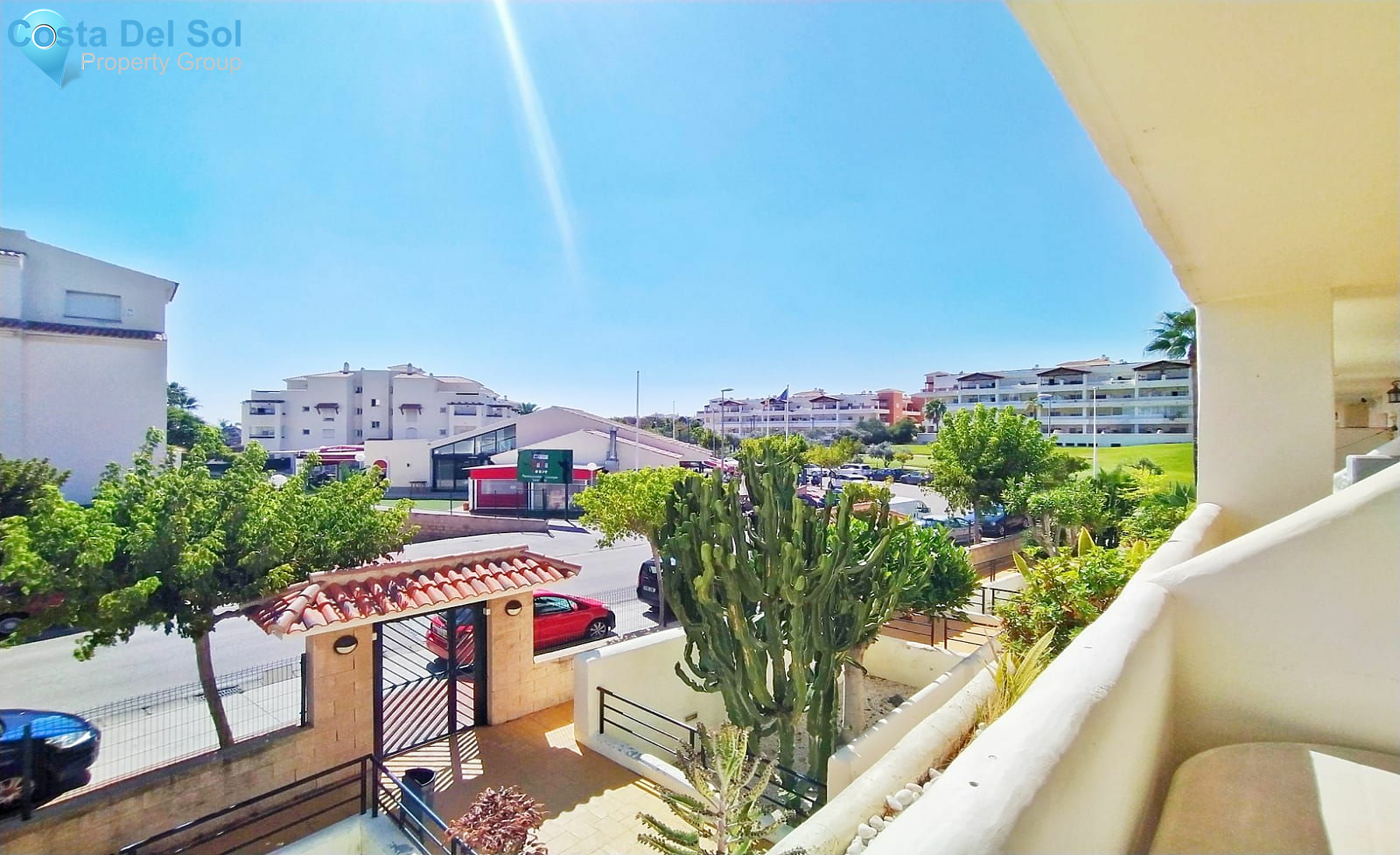 Middle Floor Apartment in Benalmadena Costa-1470230