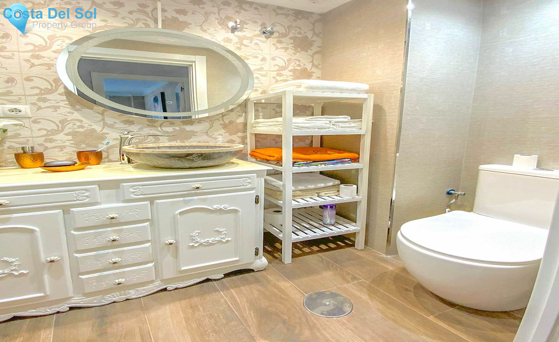 Middle Floor Apartment in Benalmadena Costa-1485598
