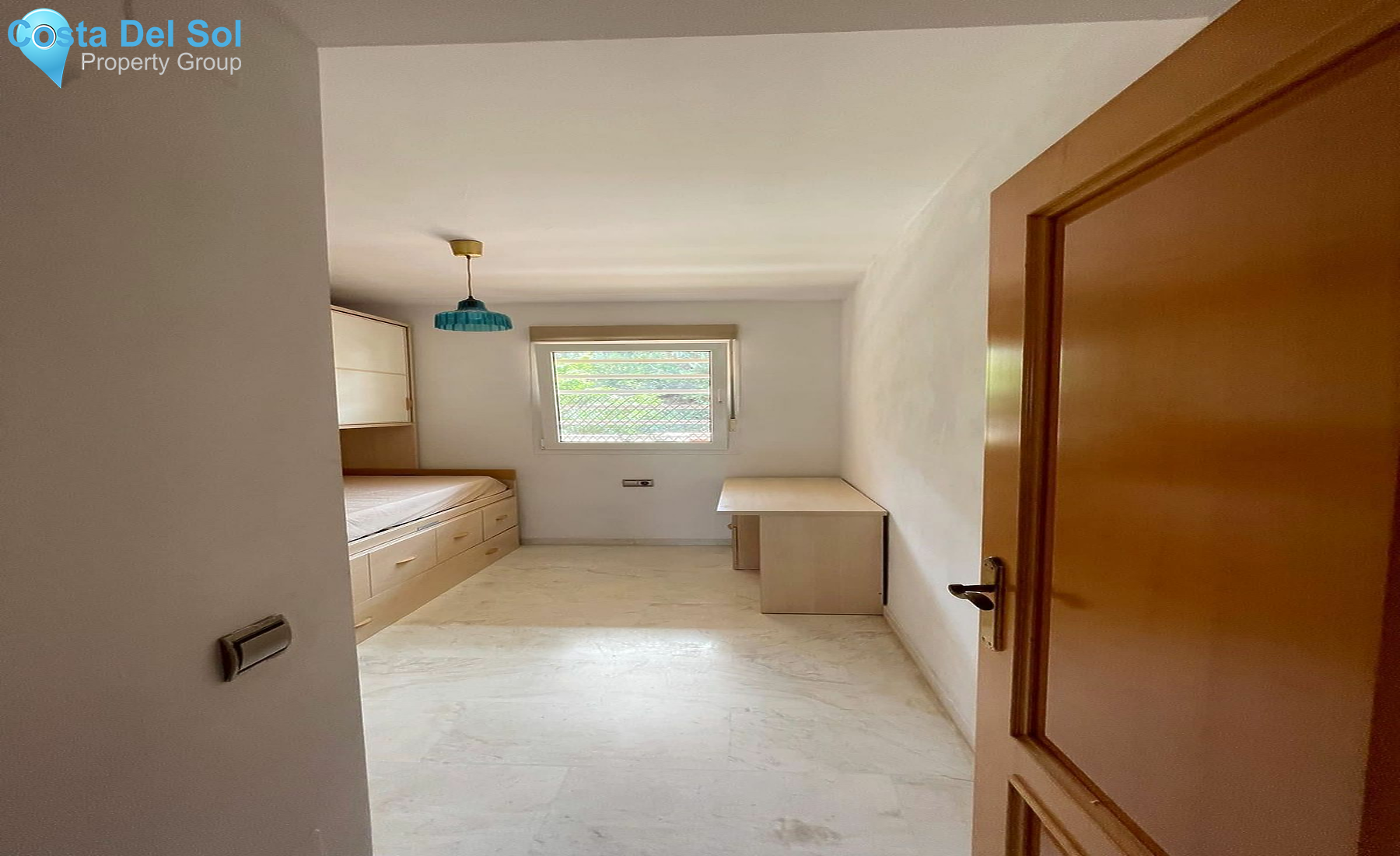 Middle Floor Apartment in Benalmadena Costa-1516163