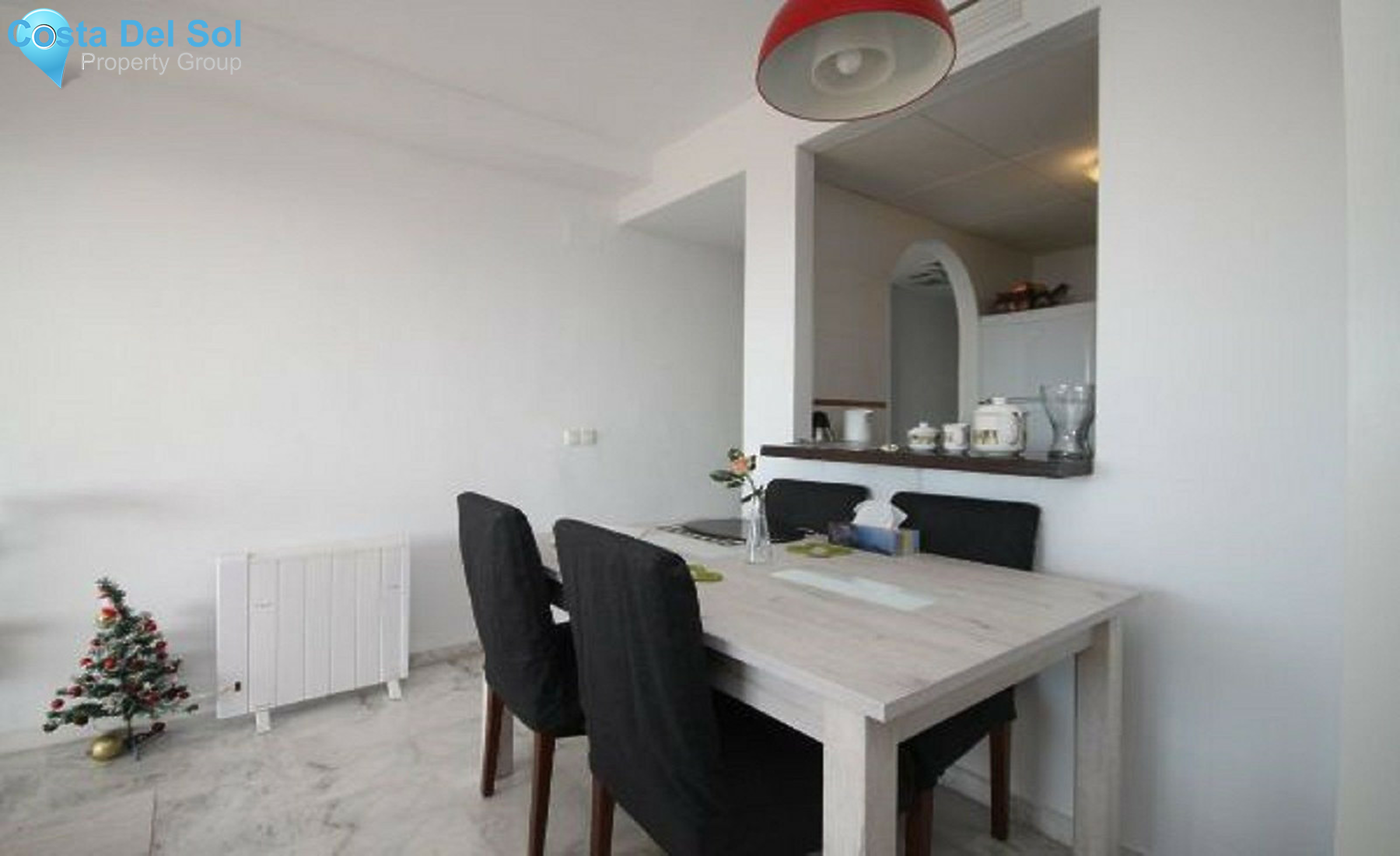 Middle Floor Apartment in Benalmadena-1410140