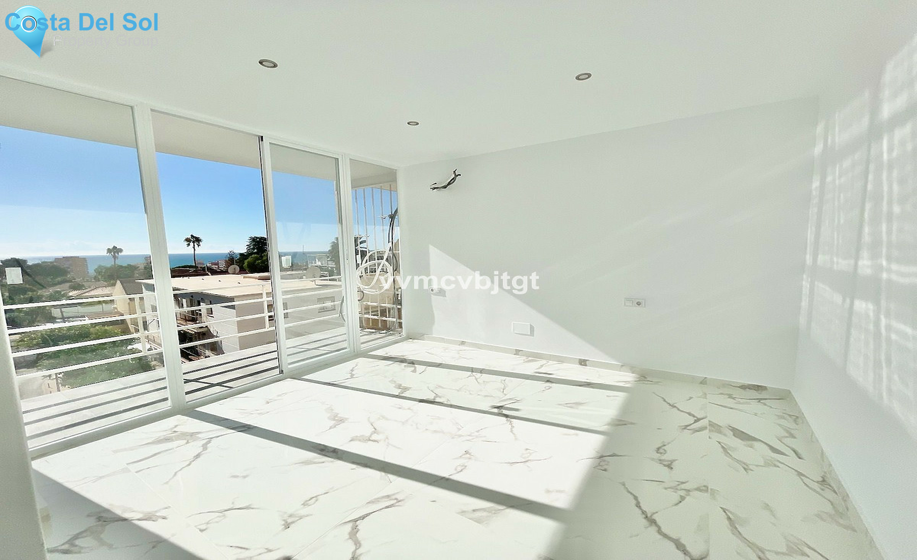 Middle Floor Apartment in Benalmadena-1435901