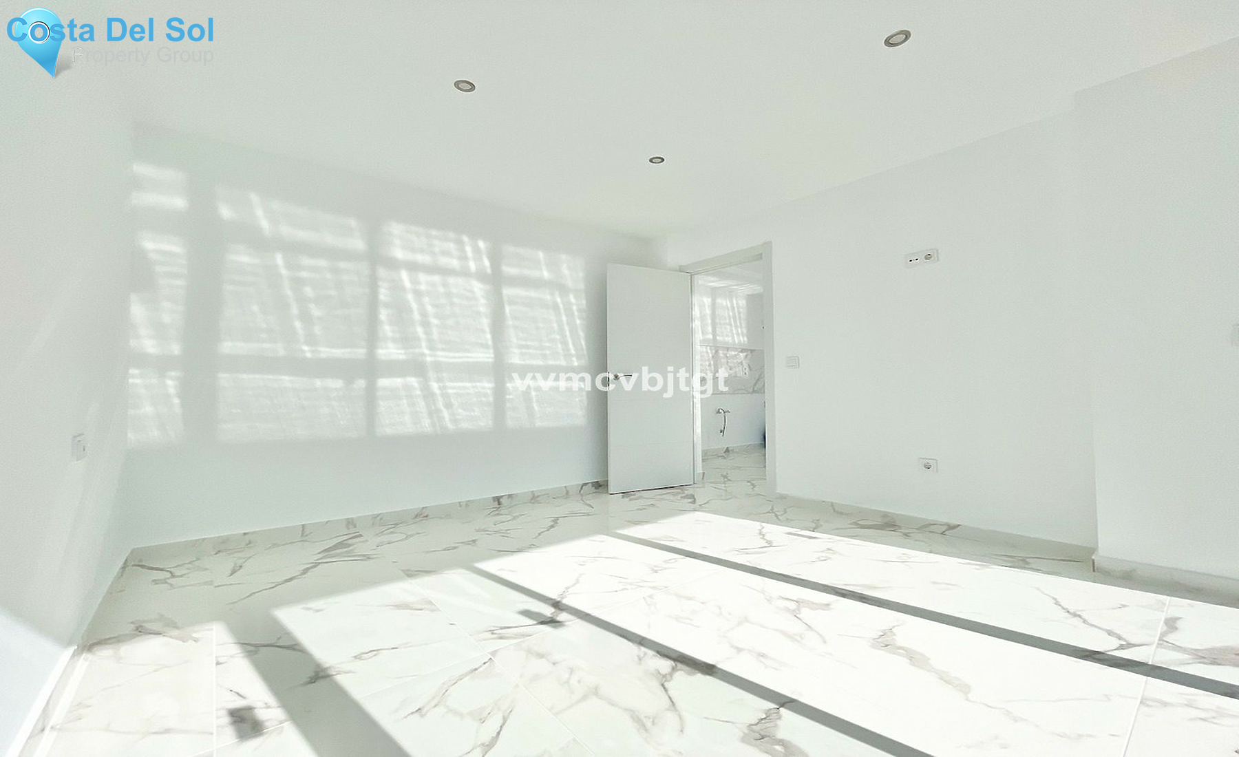 Middle Floor Apartment in Benalmadena-1435902