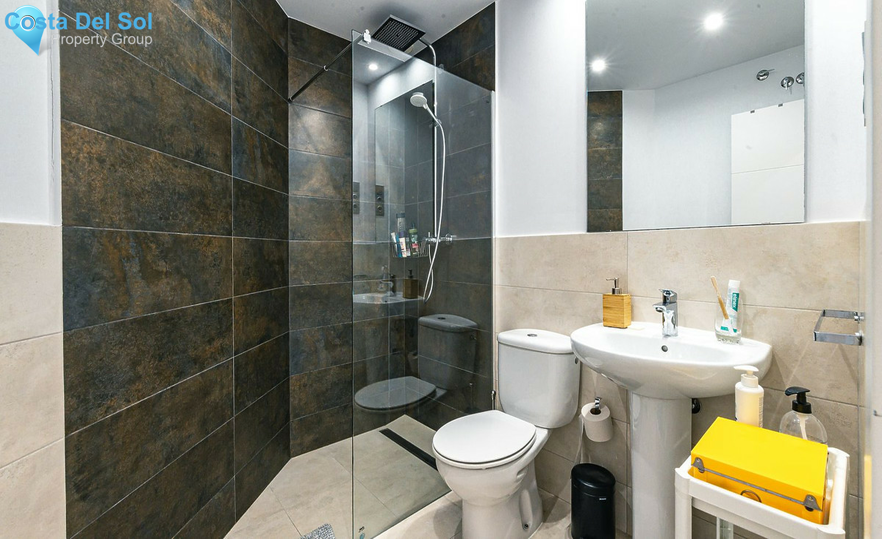 Middle Floor Apartment in Benalmadena