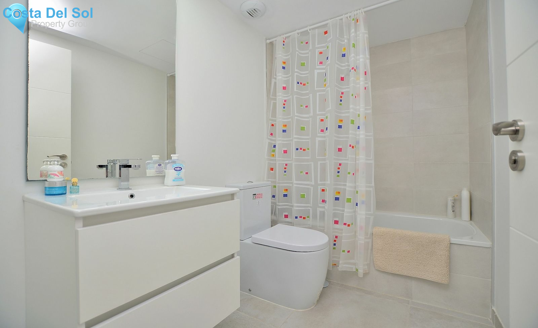 Middle Floor Apartment in Benalmadena-1144106