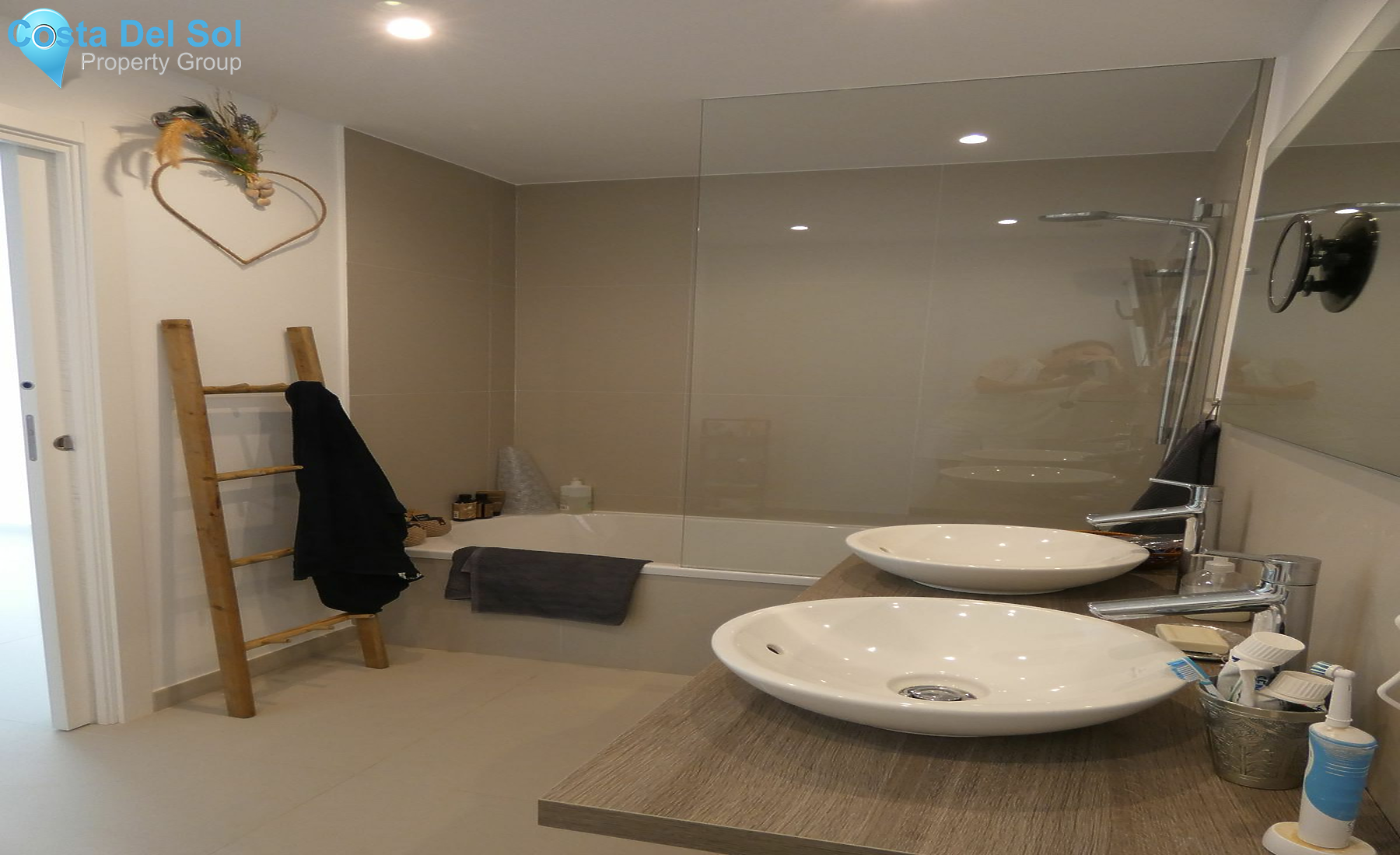Middle Floor Apartment in Benalmadena-1482362