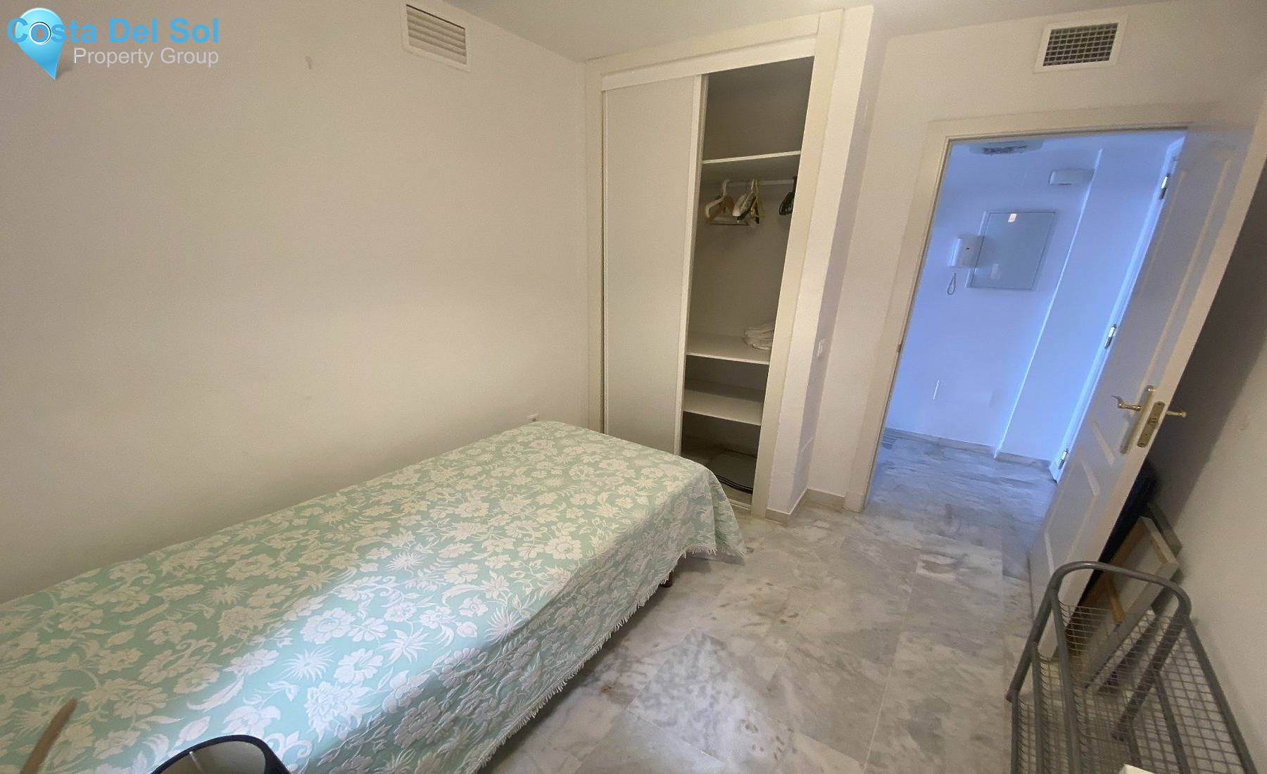 Middle Floor Apartment in Benalmadena-1485295