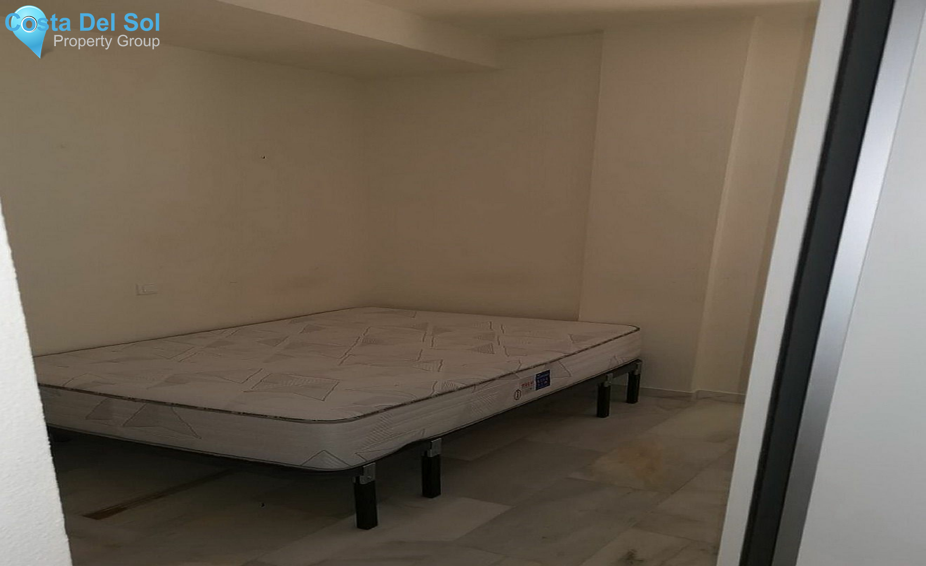 Middle Floor Apartment in Benalmadena-1494989