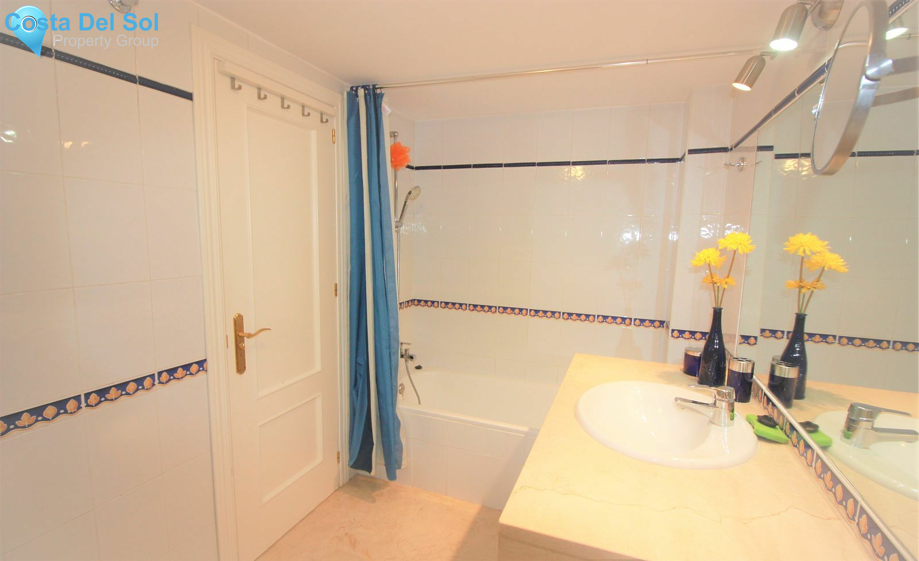 Middle Floor Apartment in Benalmadena-1518755