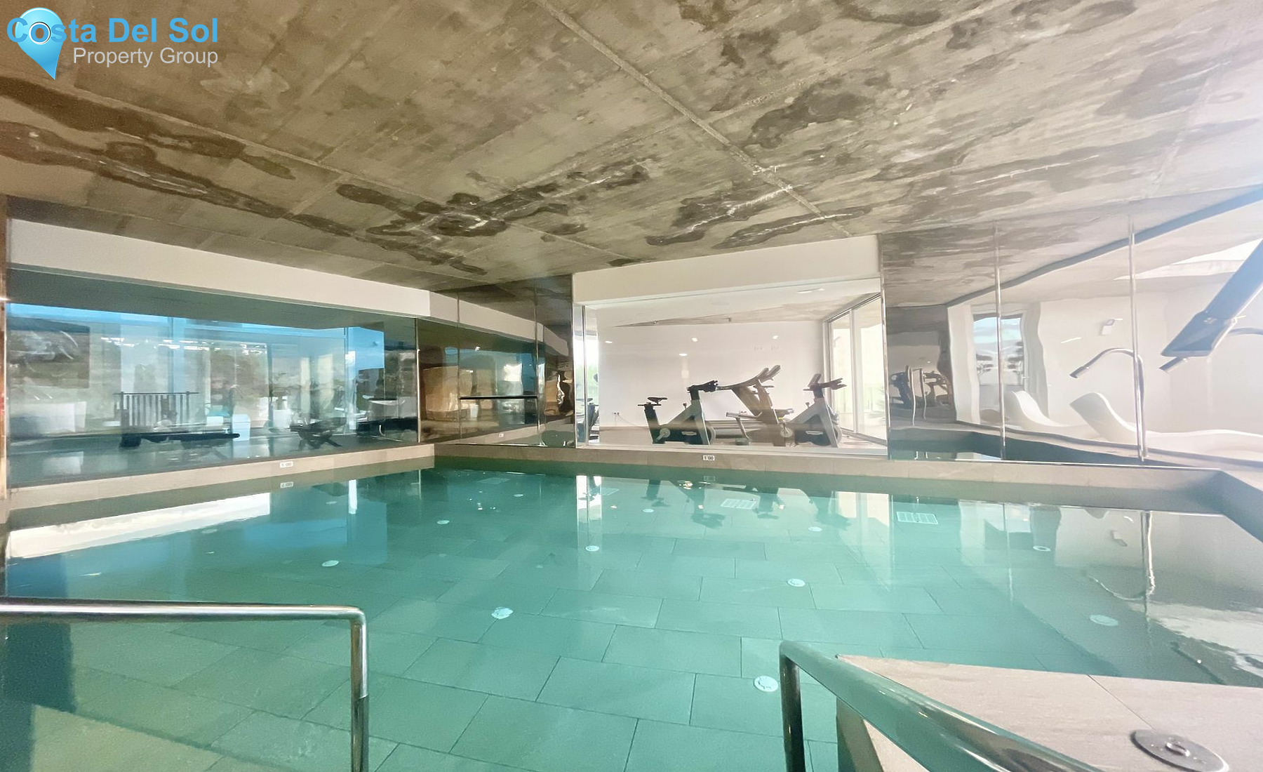 Middle Floor Apartment in Benalmadena-1547840