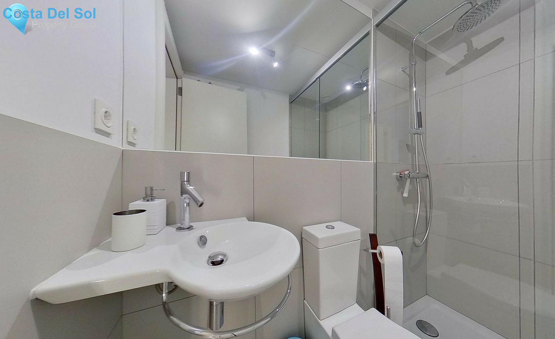 Middle Floor Apartment in Benalmadena Pueblo-1536177