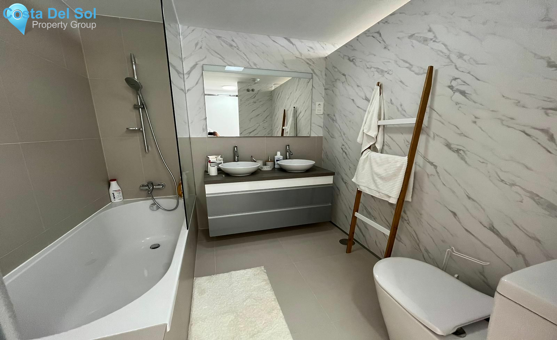 Middle Floor Apartment in Benalmadena Pueblo-1490454