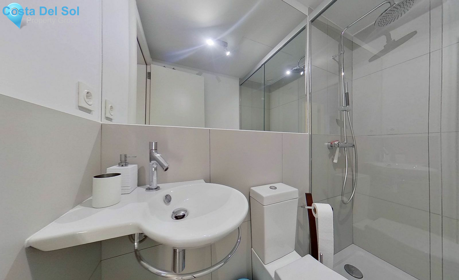 Middle Floor Apartment in Benalmadena Pueblo-1545486