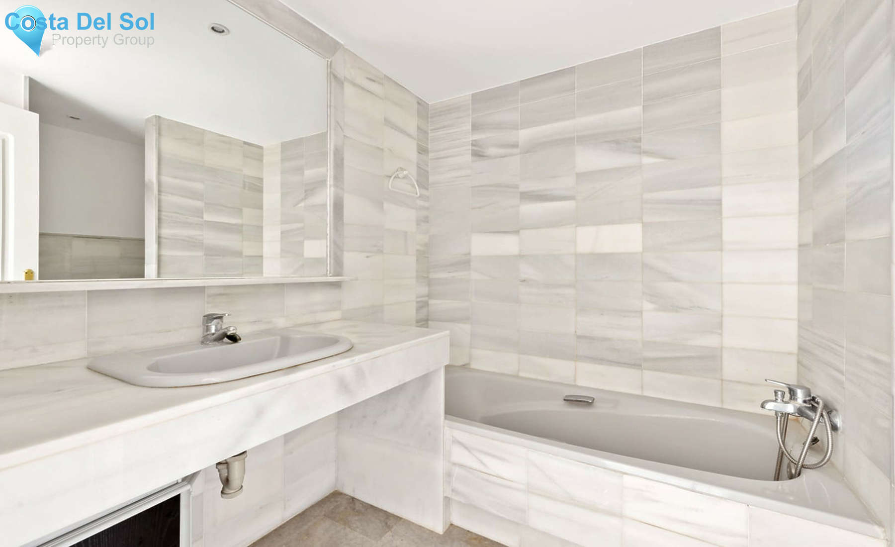 Middle Floor Apartment in Benamara-1327869