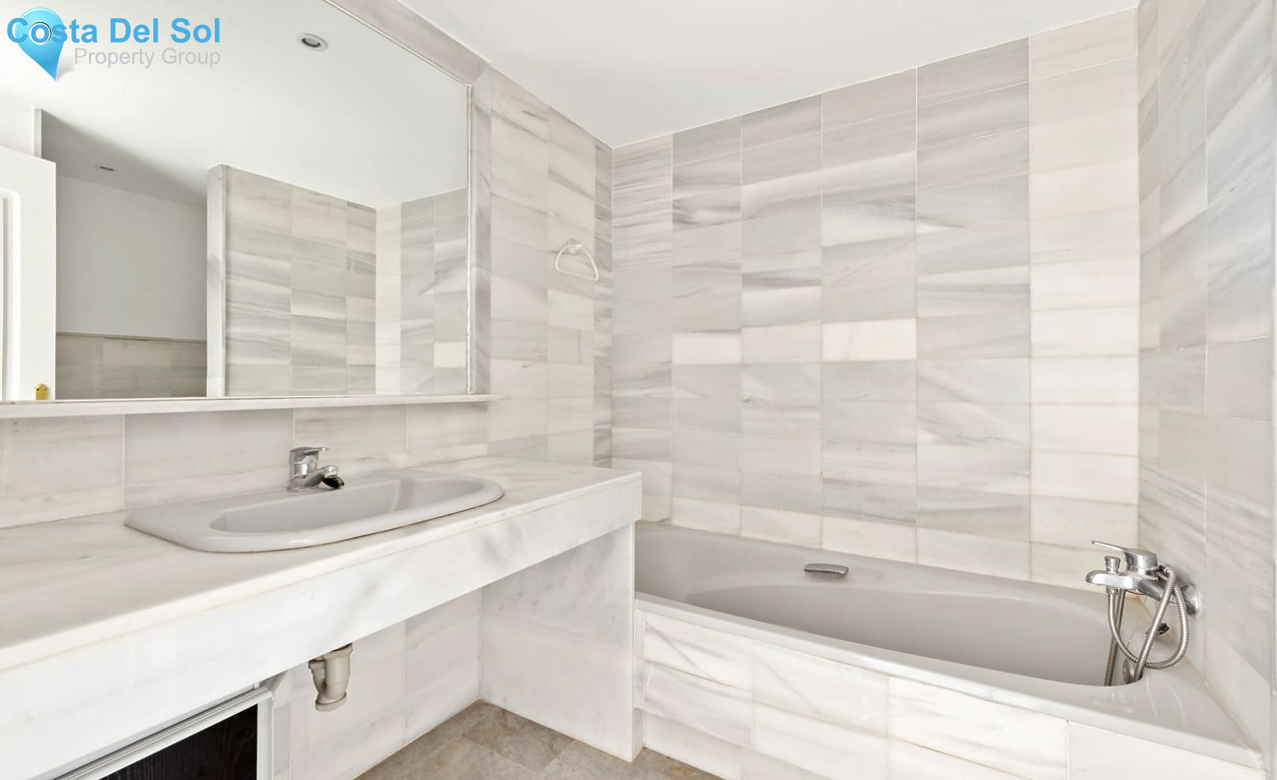 Middle Floor Apartment in Benamara-1195244