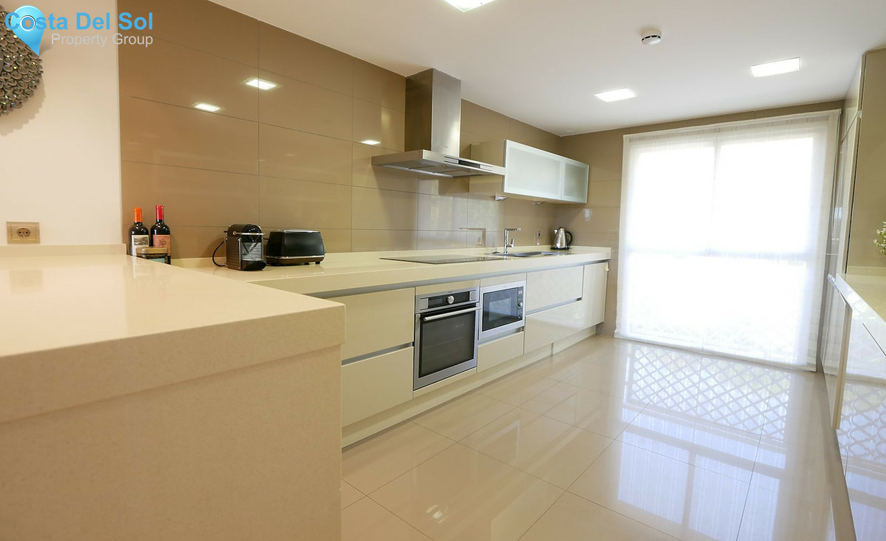 Middle Floor Apartment in Cabopino-1461885