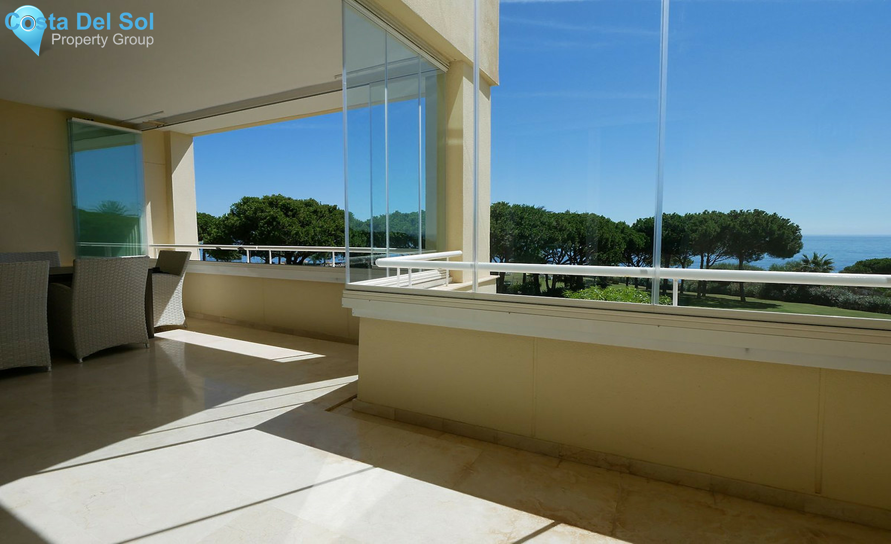 Middle Floor Apartment in Cabopino-1461886