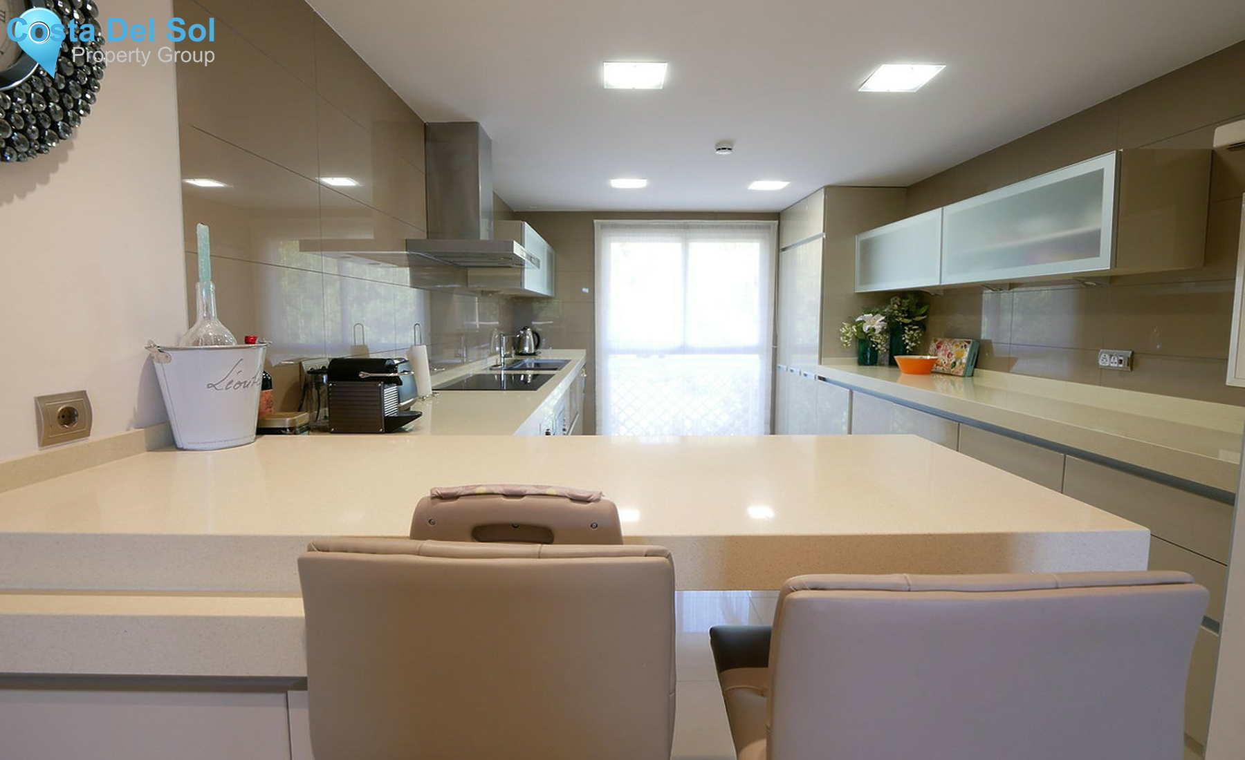 Middle Floor Apartment in Cabopino-1461871