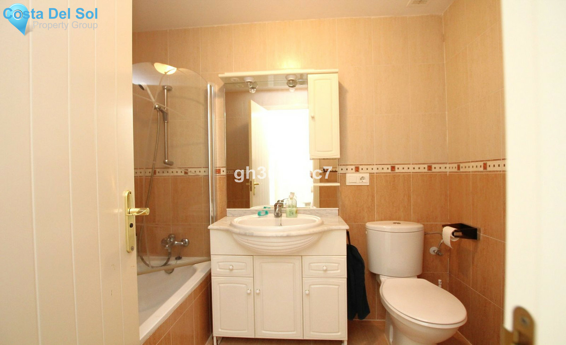 Middle Floor Apartment in Calahonda-1234749