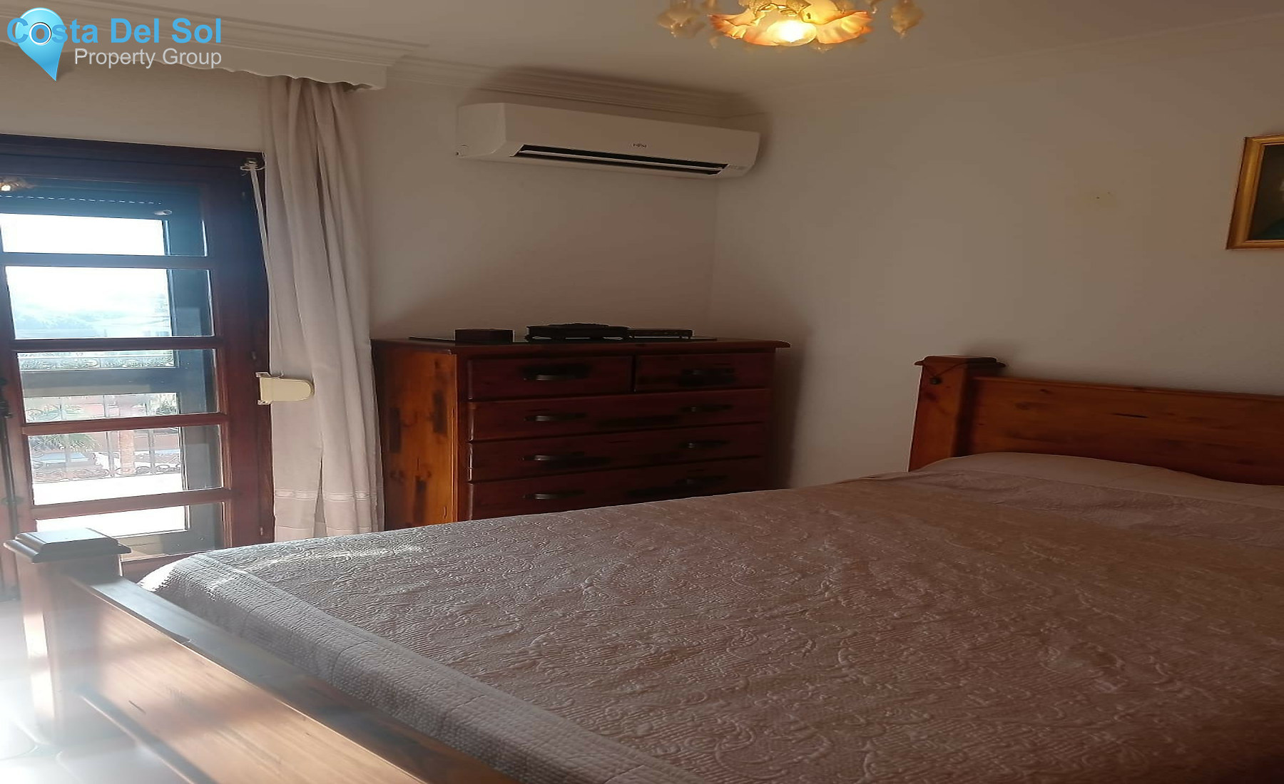 Middle Floor Apartment in Calahonda-1242841