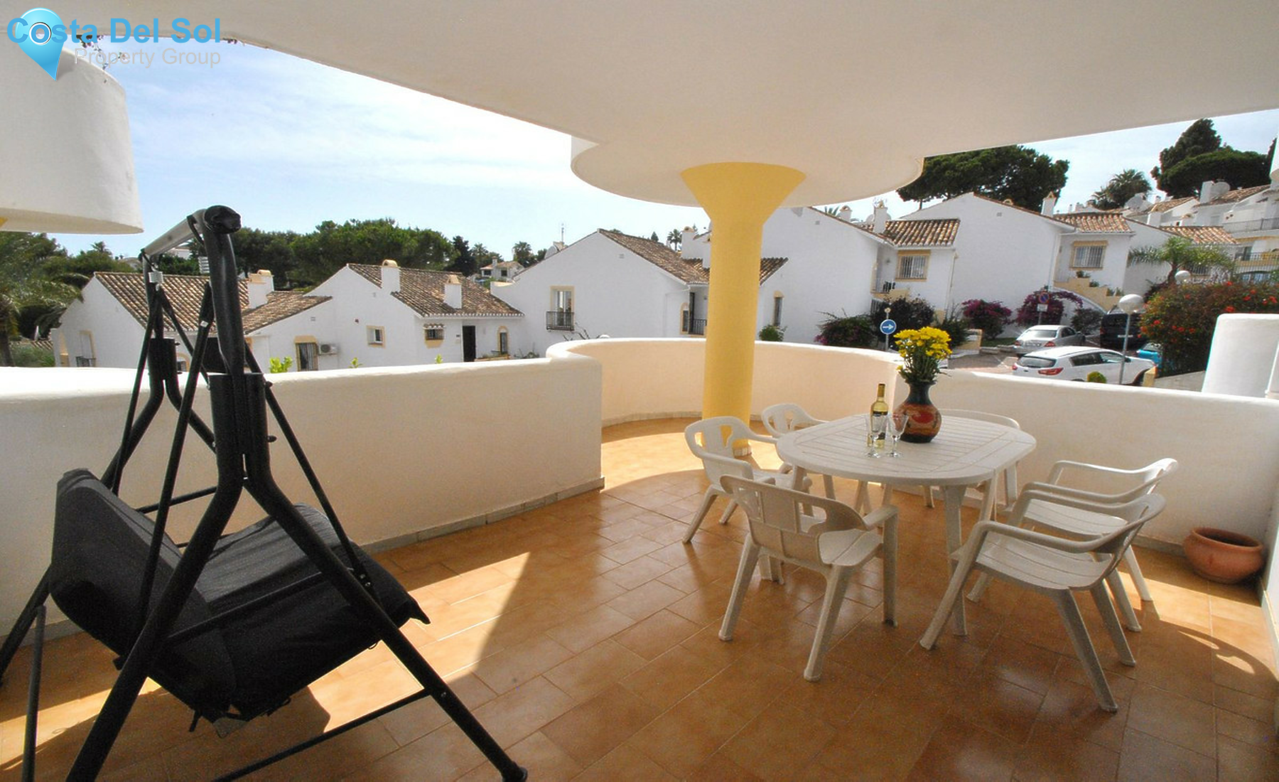 Middle Floor Apartment in Calahonda-1249611