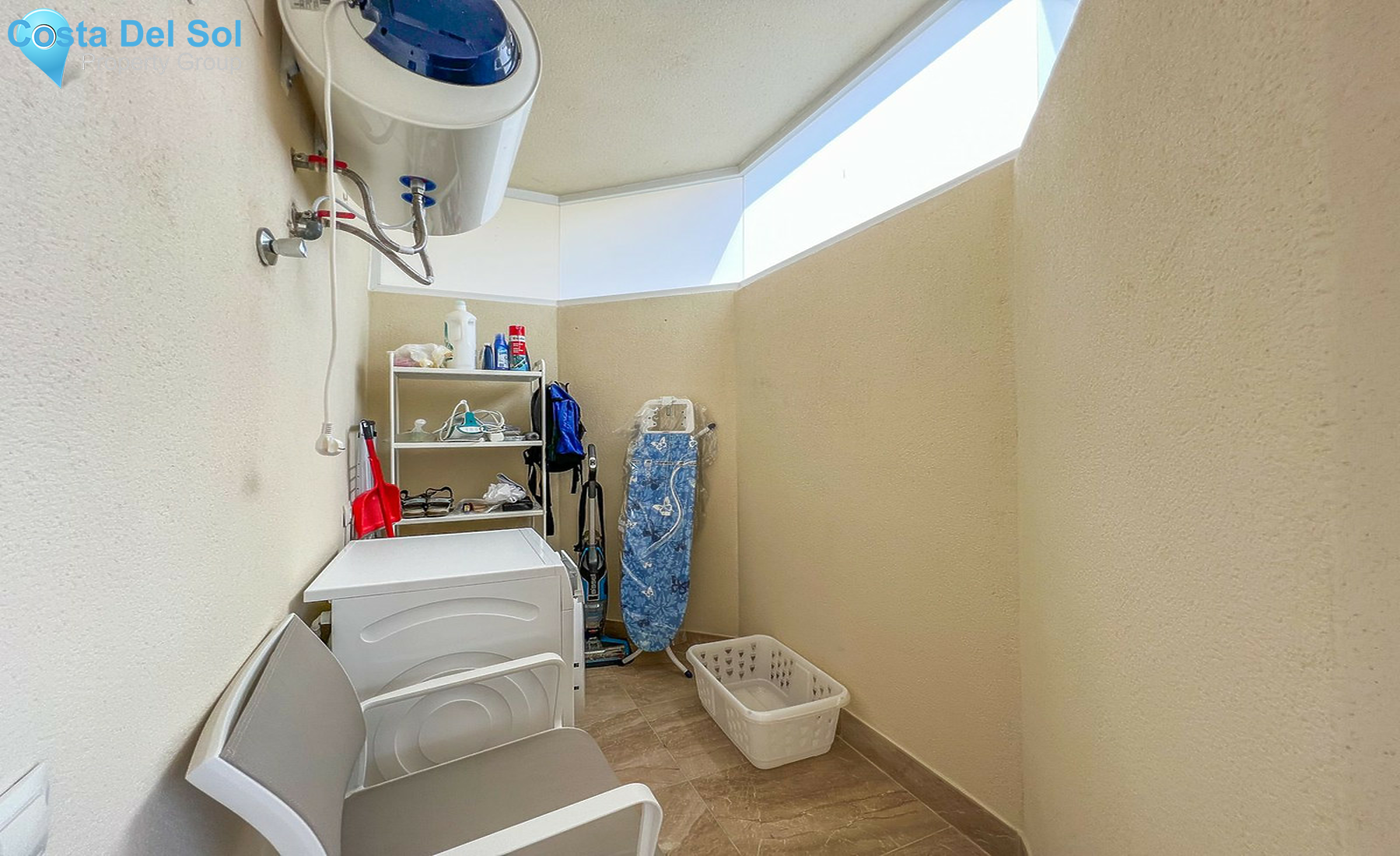 Middle Floor Apartment in Calahonda-1251645