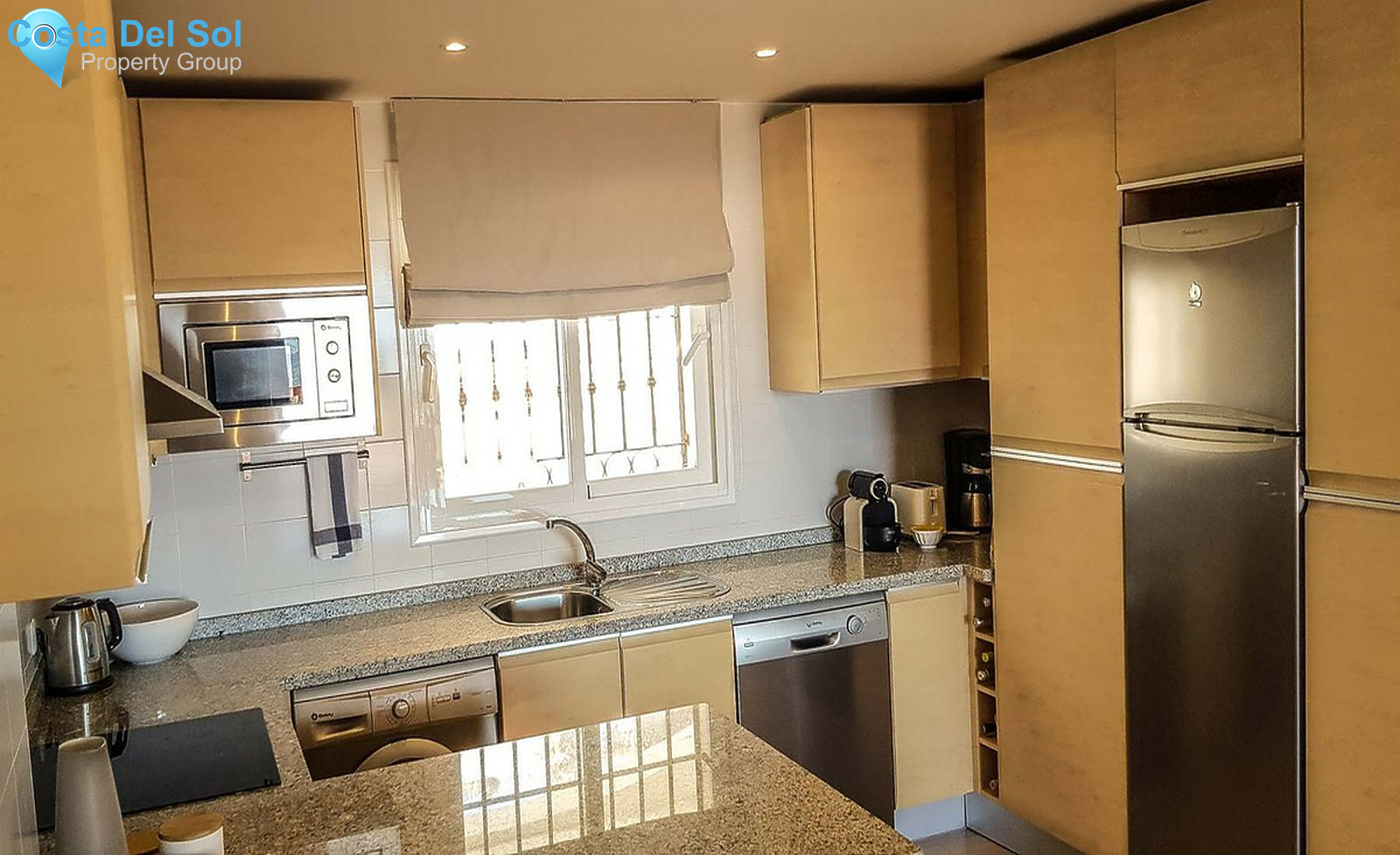 Middle Floor Apartment in Calahonda-1257951