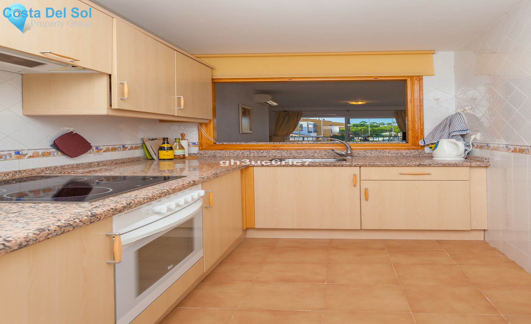 Middle Floor Apartment in Calahonda-1257998