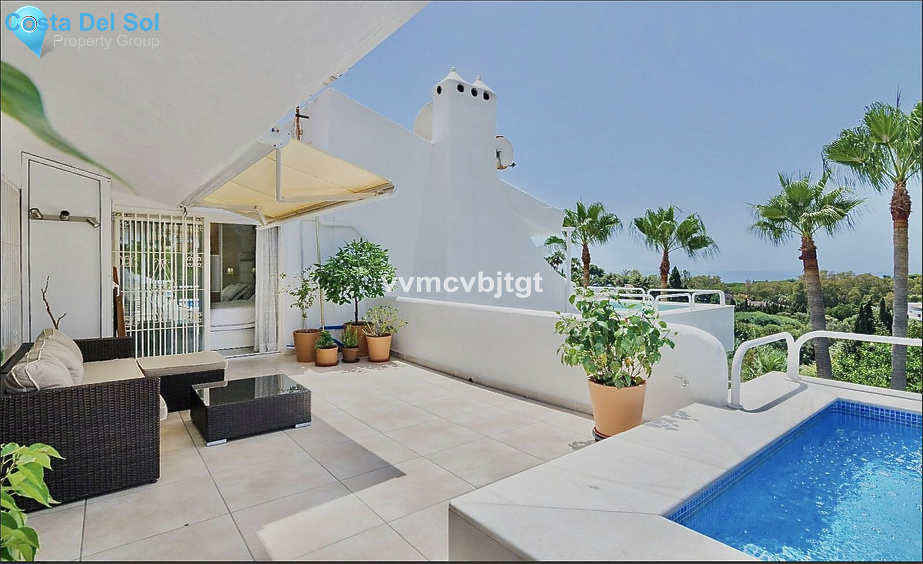 Middle Floor Apartment in Calahonda-1261516